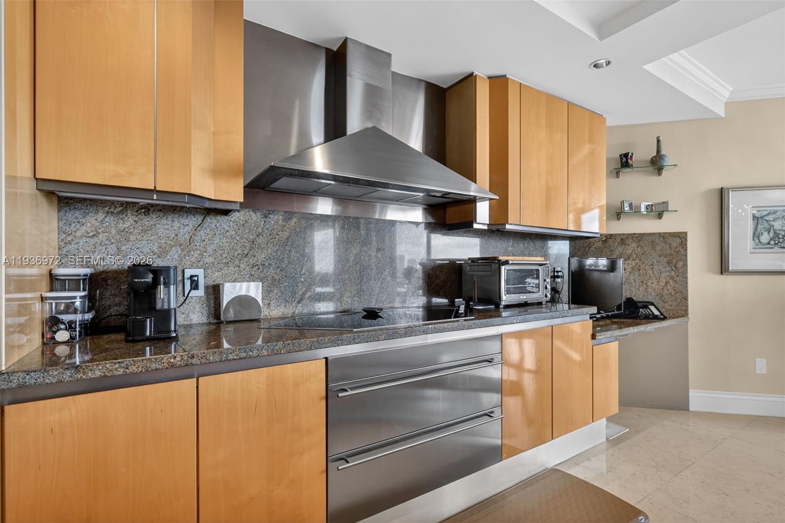 2600 Island Blvd #3006 Aventura, FL 33160