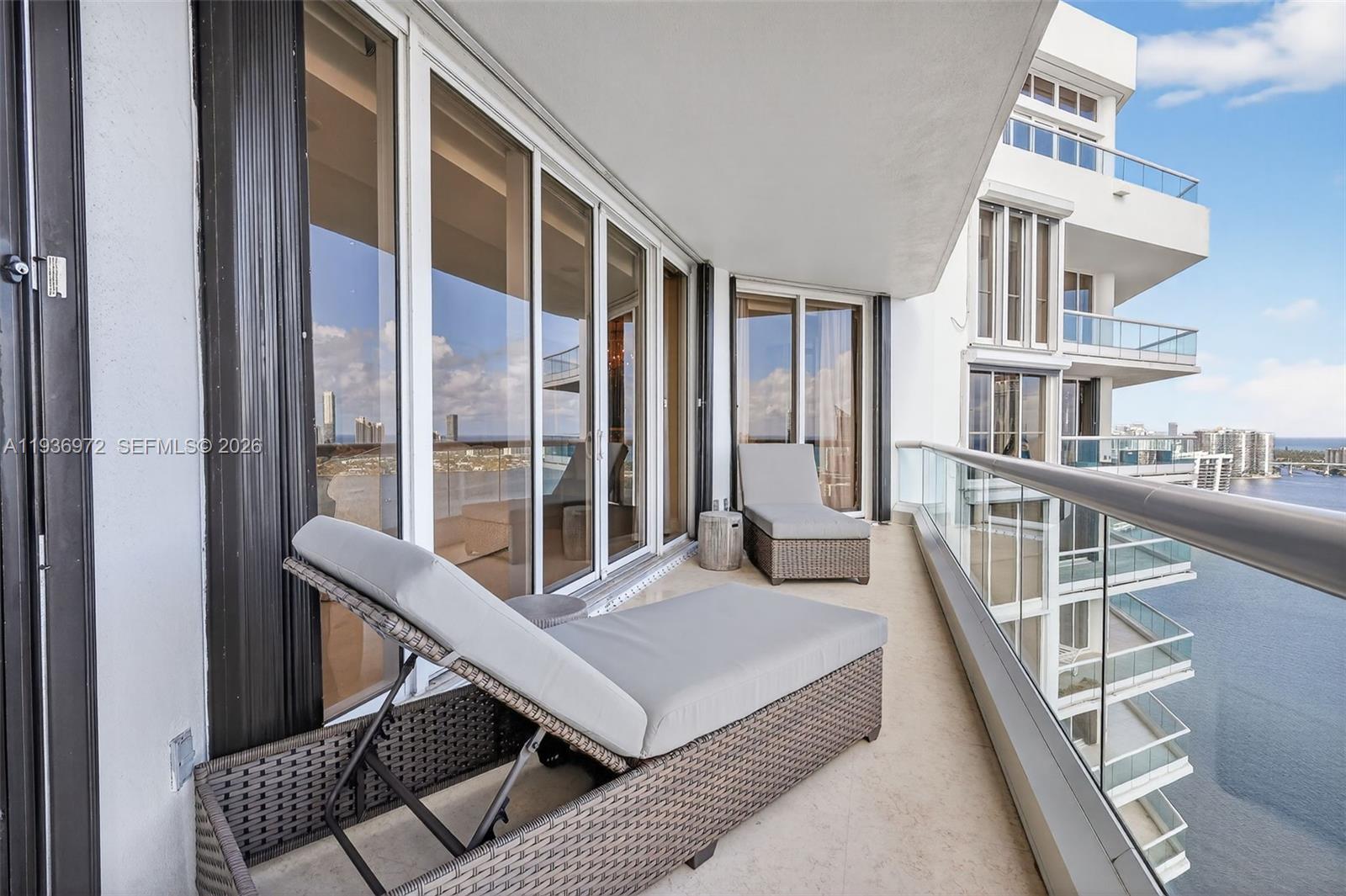 2600 Island Blvd #3006 Aventura, FL 33160