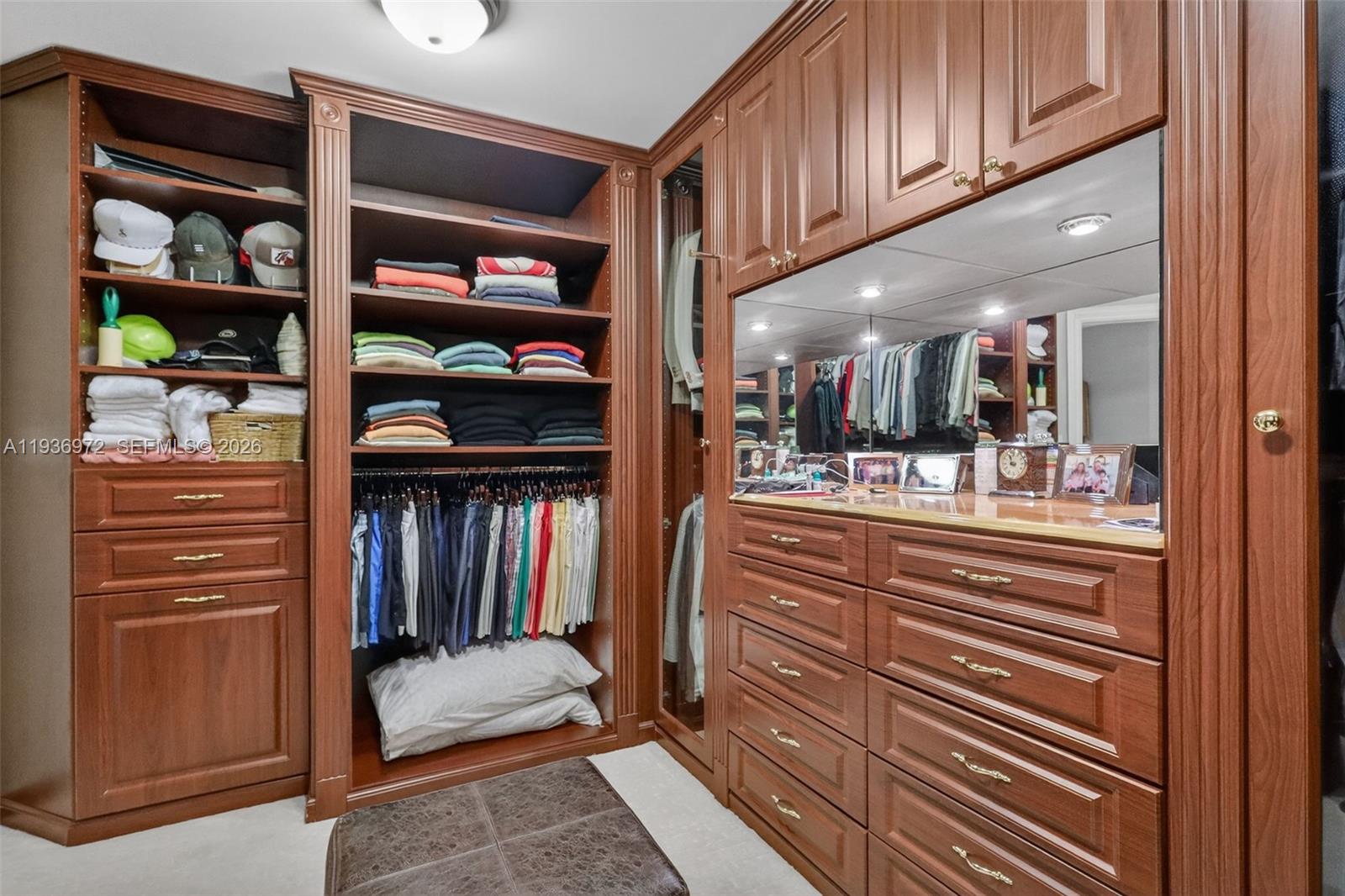 2600 Island Blvd #3006 Aventura, FL 33160