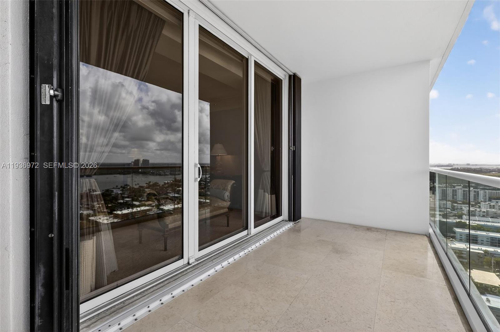 2600 Island Blvd #3006 Aventura, FL 33160