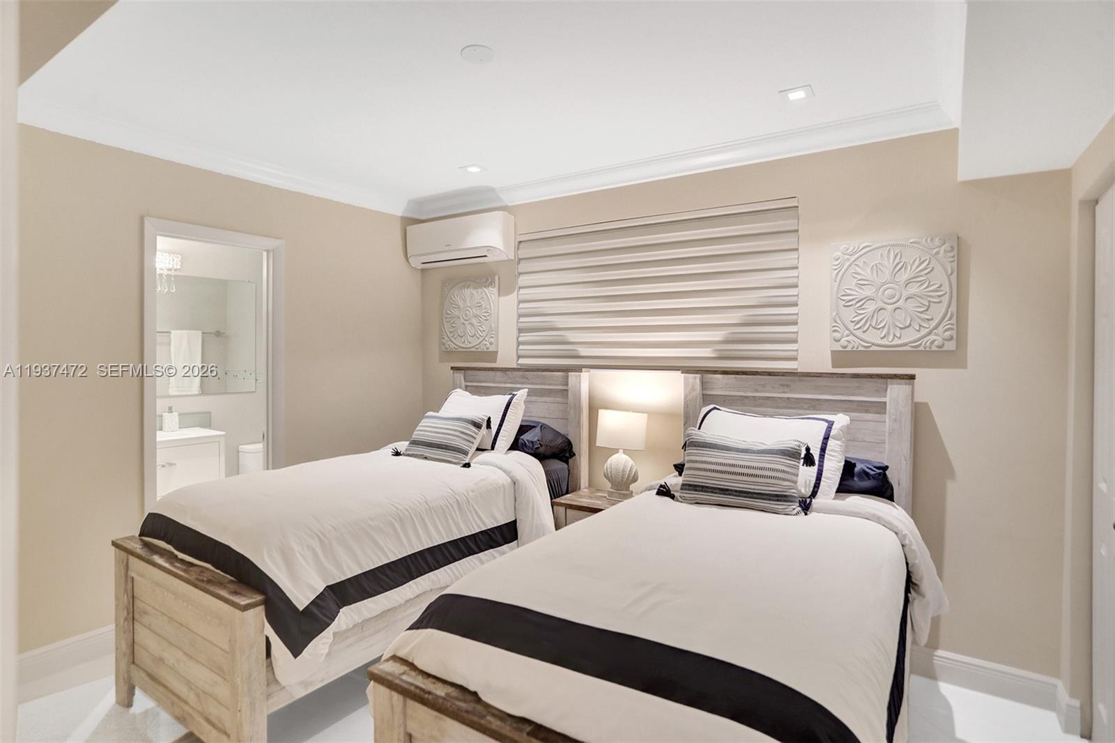 8843 Hawthorne Ave Surfside, FL 33154