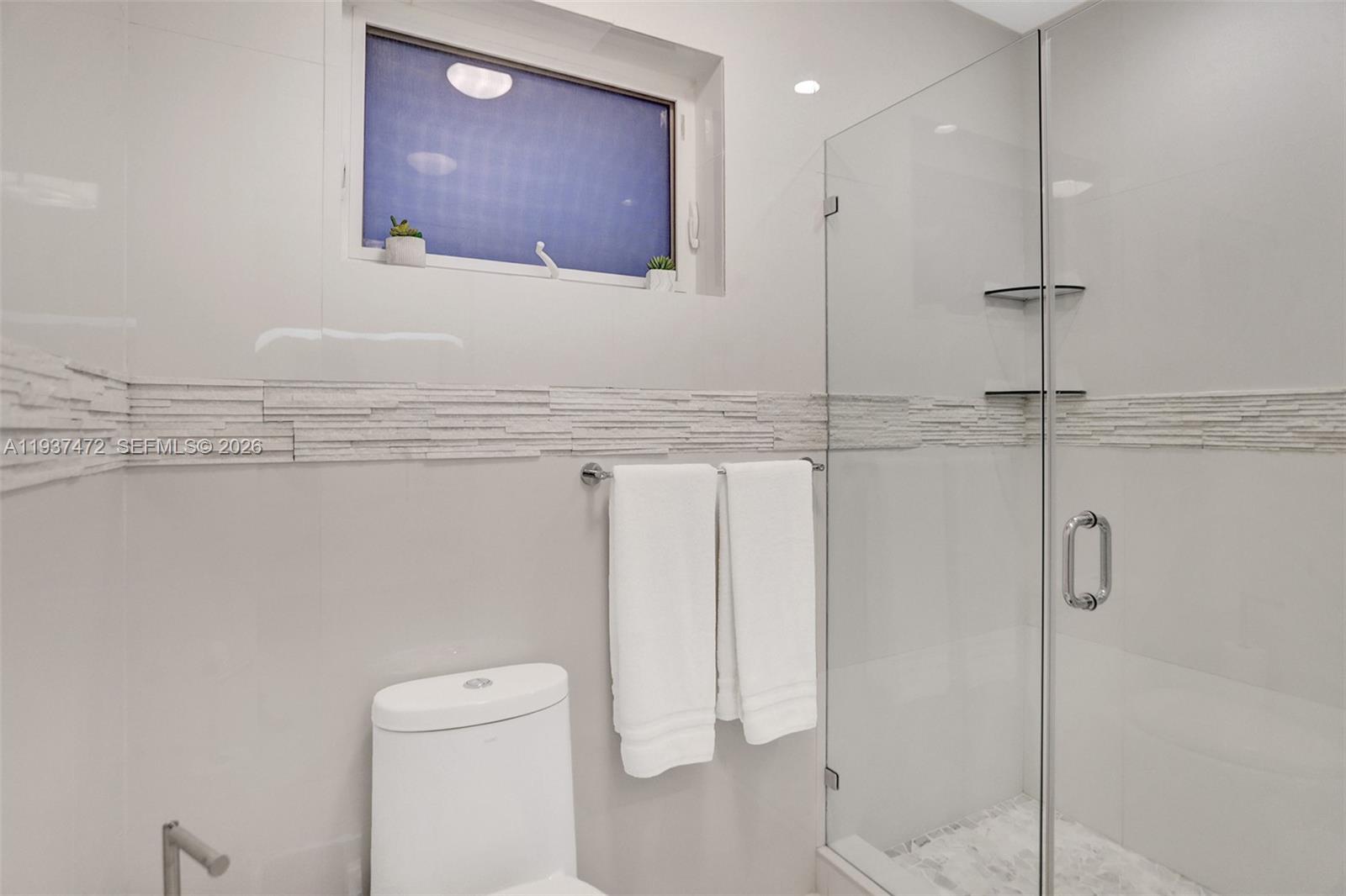 8843 Hawthorne Ave Surfside, FL 33154