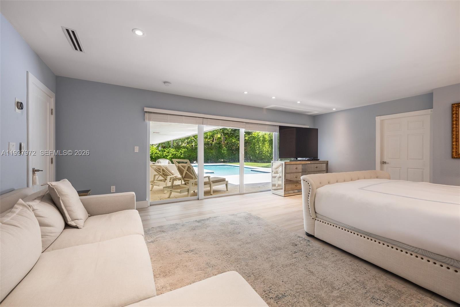 7230 Vistalmar St Coral Gables, FL 33143