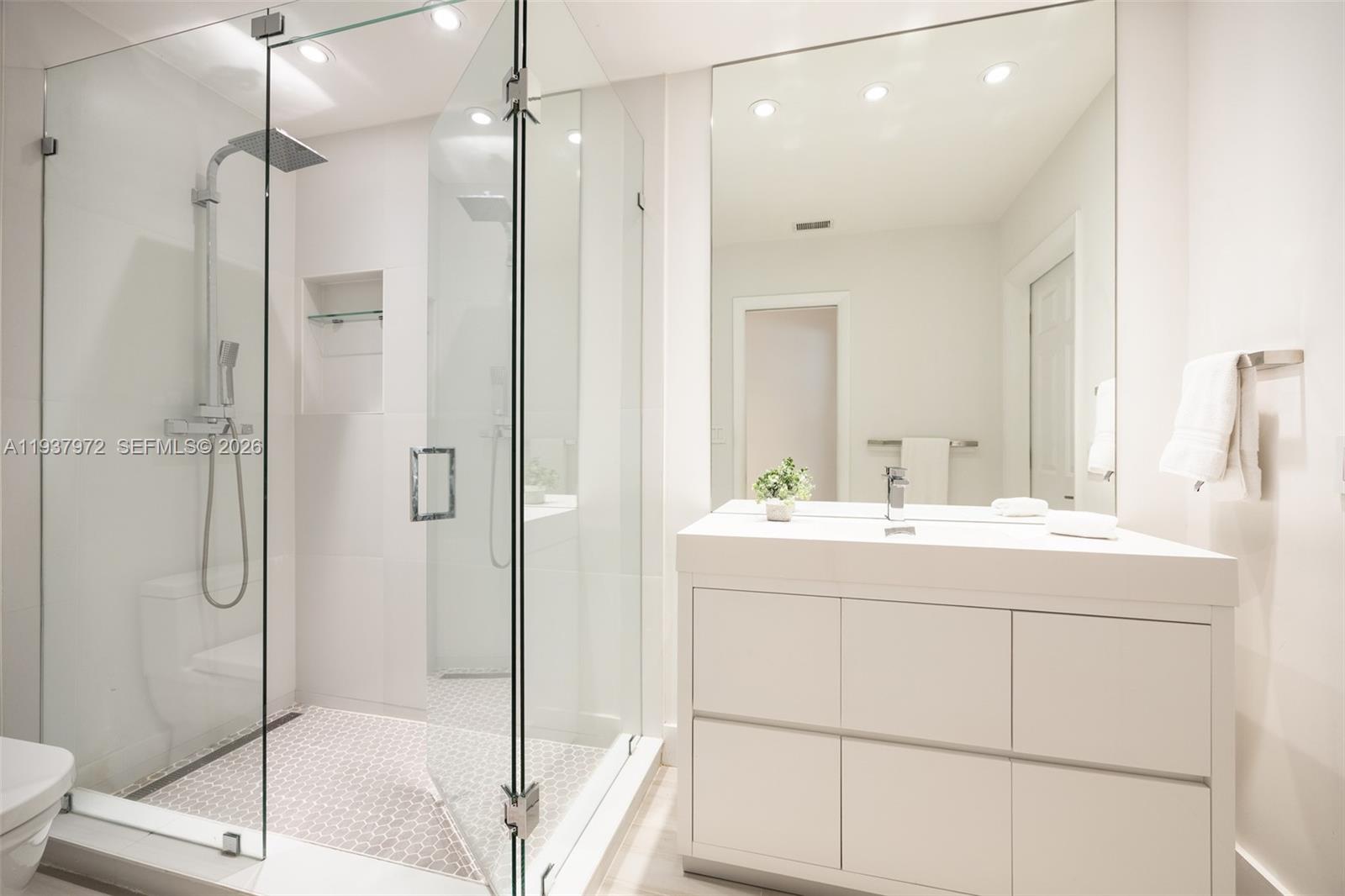 7230 Vistalmar St Coral Gables, FL 33143