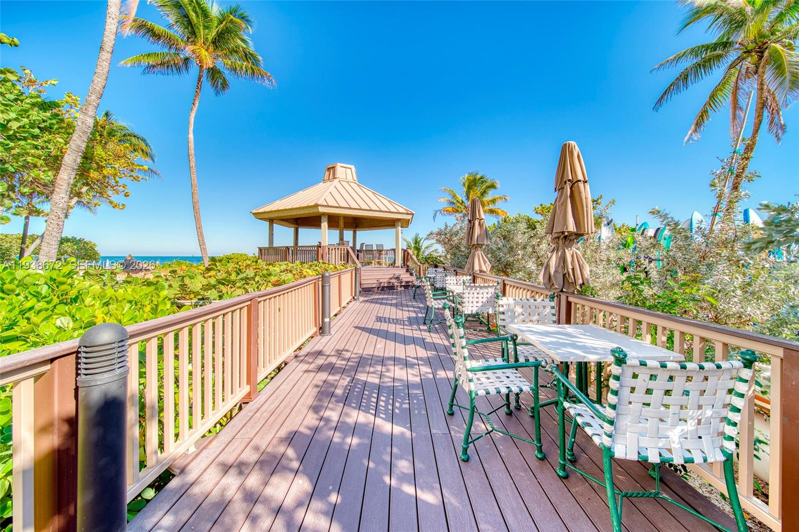 image Towers of Key Biscayne37