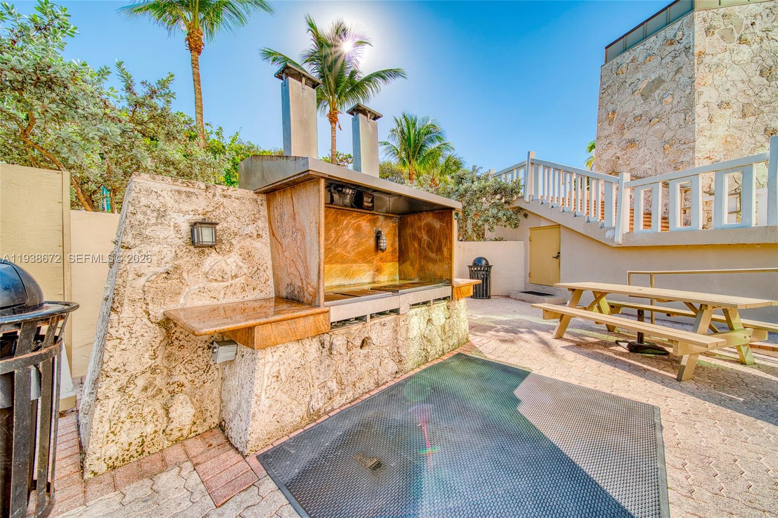 image Towers of Key Biscayne38