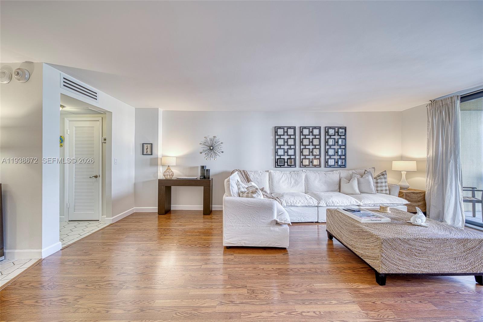 image Towers of Key Biscayne7