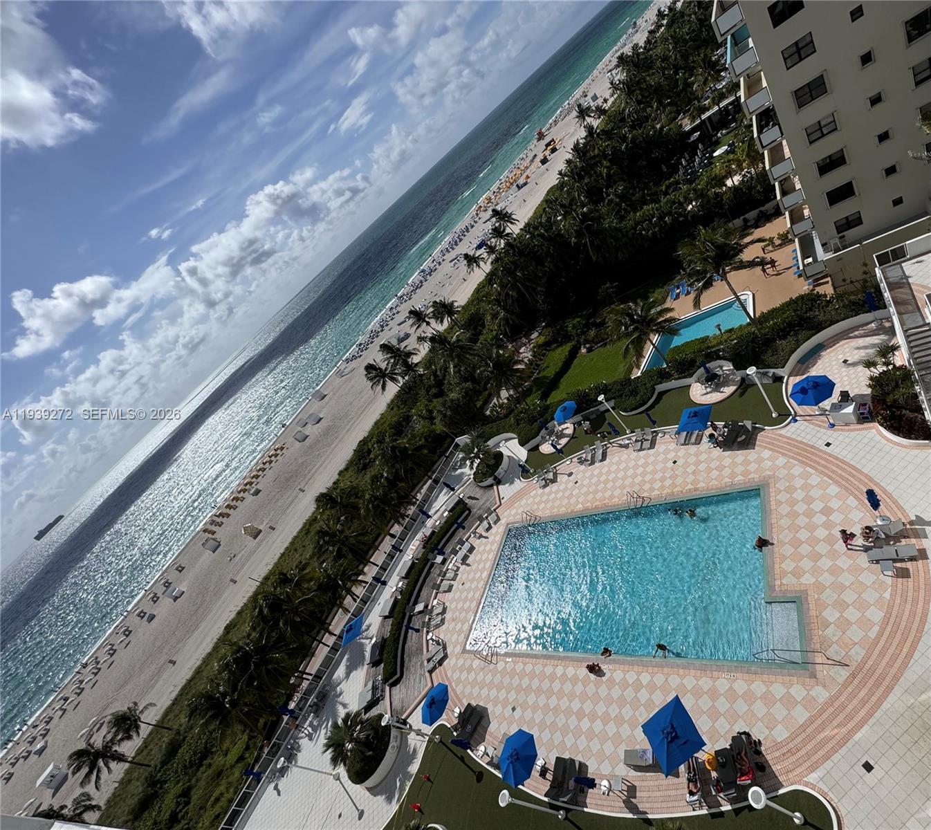 image The Decoplage Condo23