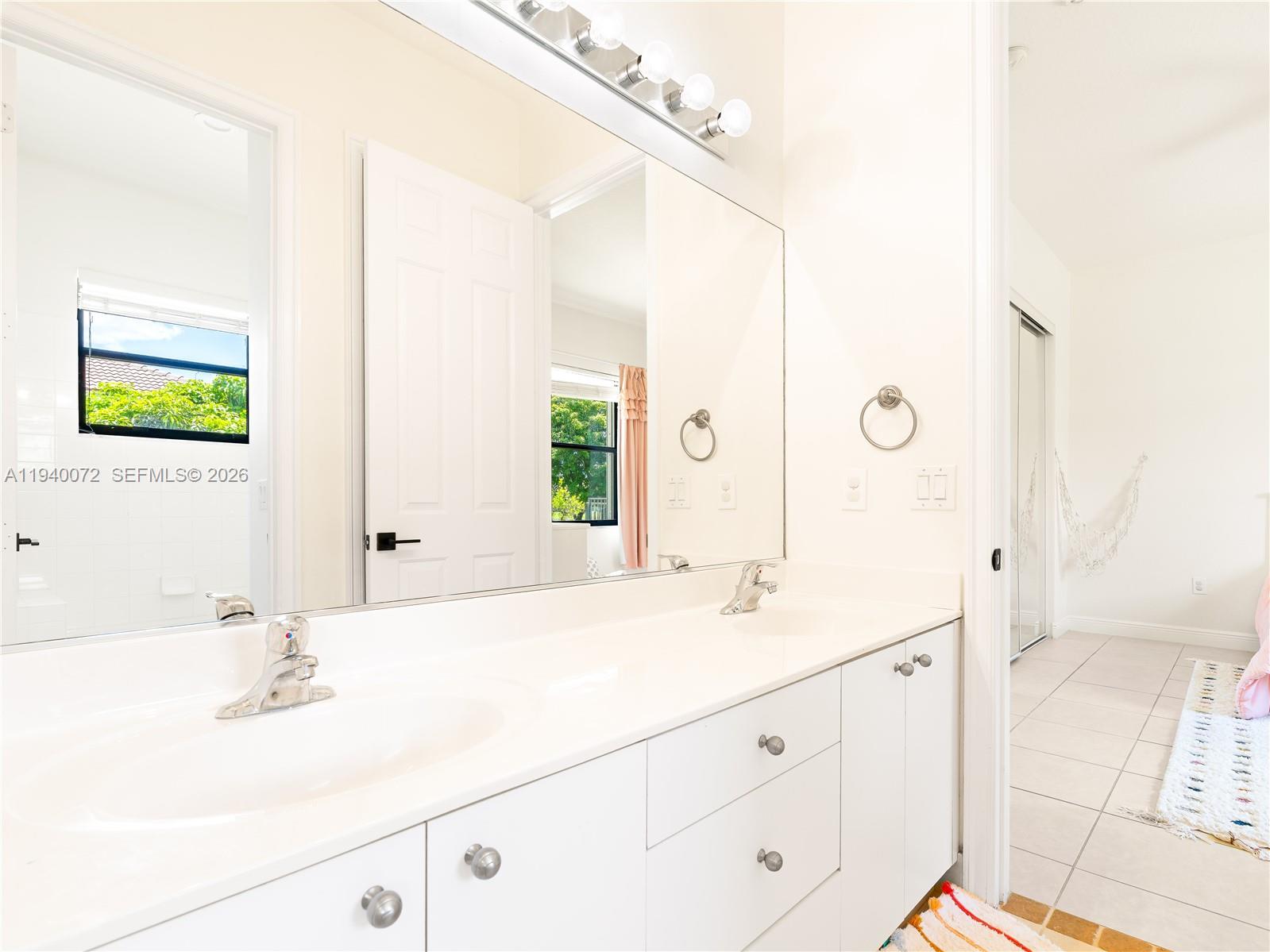 15016 SW 35th St Davie, FL 33331