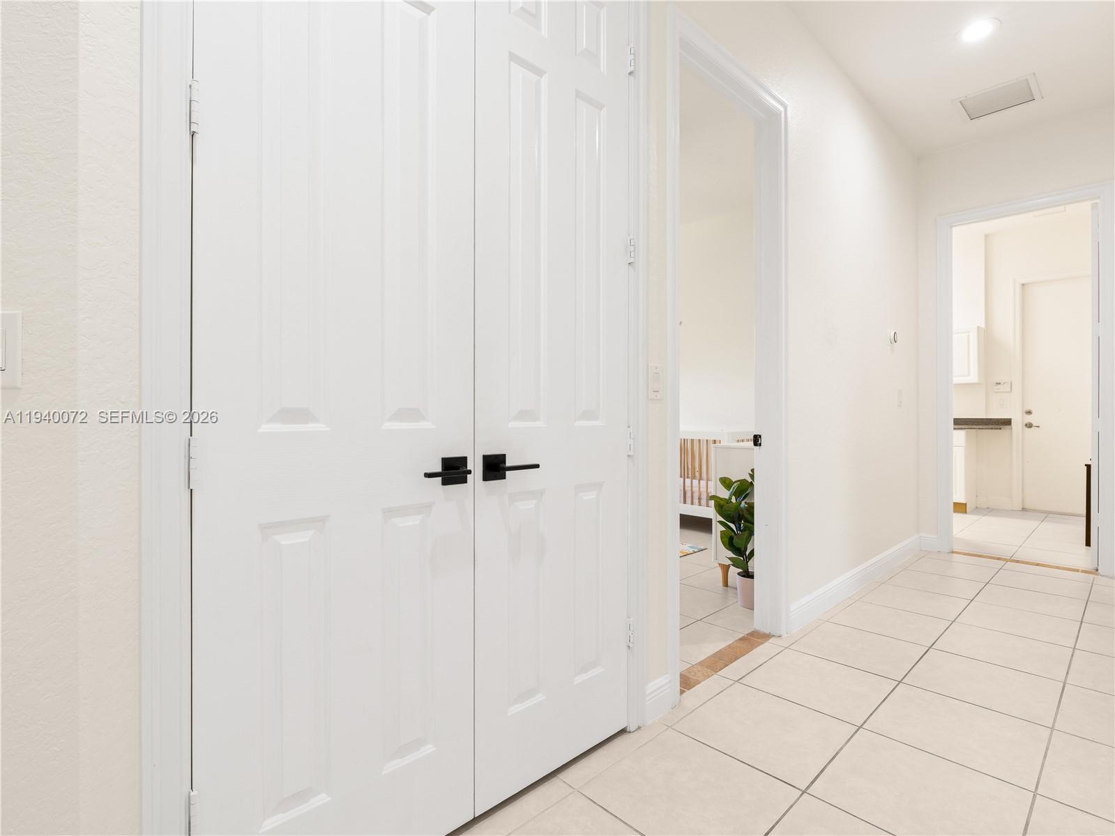 15016 SW 35th St Davie, FL 33331