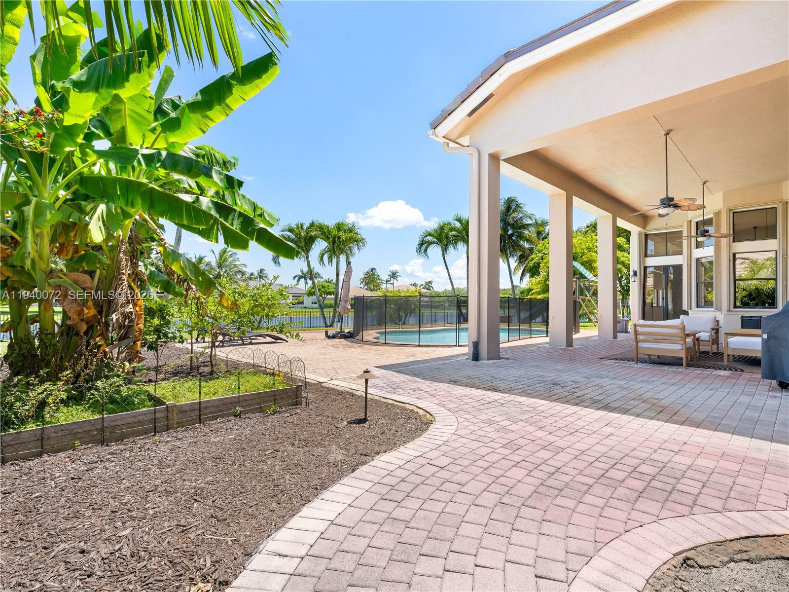 15016 SW 35th St Davie, FL 33331