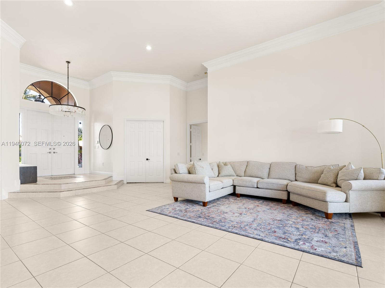 15016 SW 35th St Davie, FL 33331