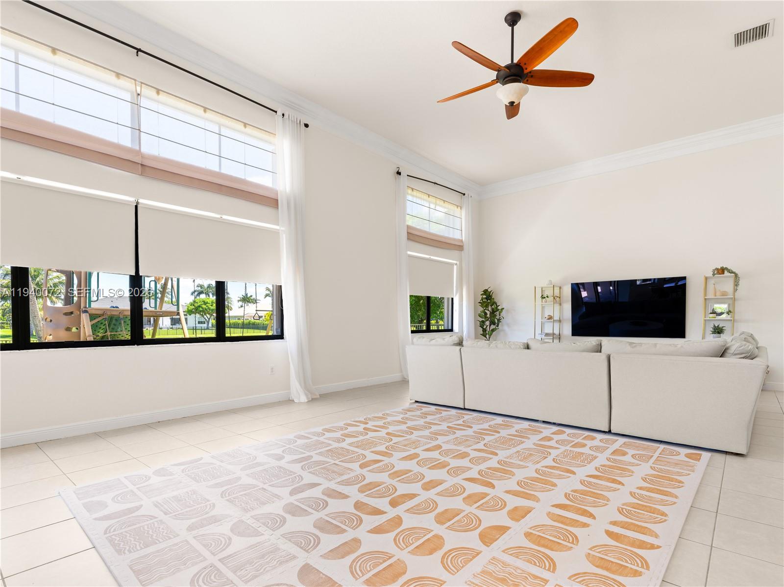 15016 SW 35th St Davie, FL 33331