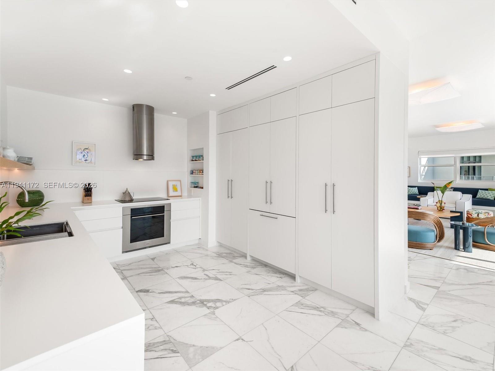 6103 Aqua Ave #705 Miami Beach, FL 33141