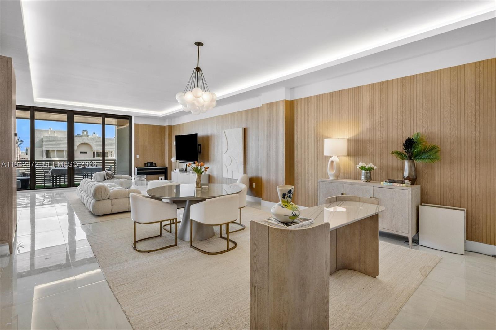 515 Valencia Ave #1103 Coral Gables, FL 33134