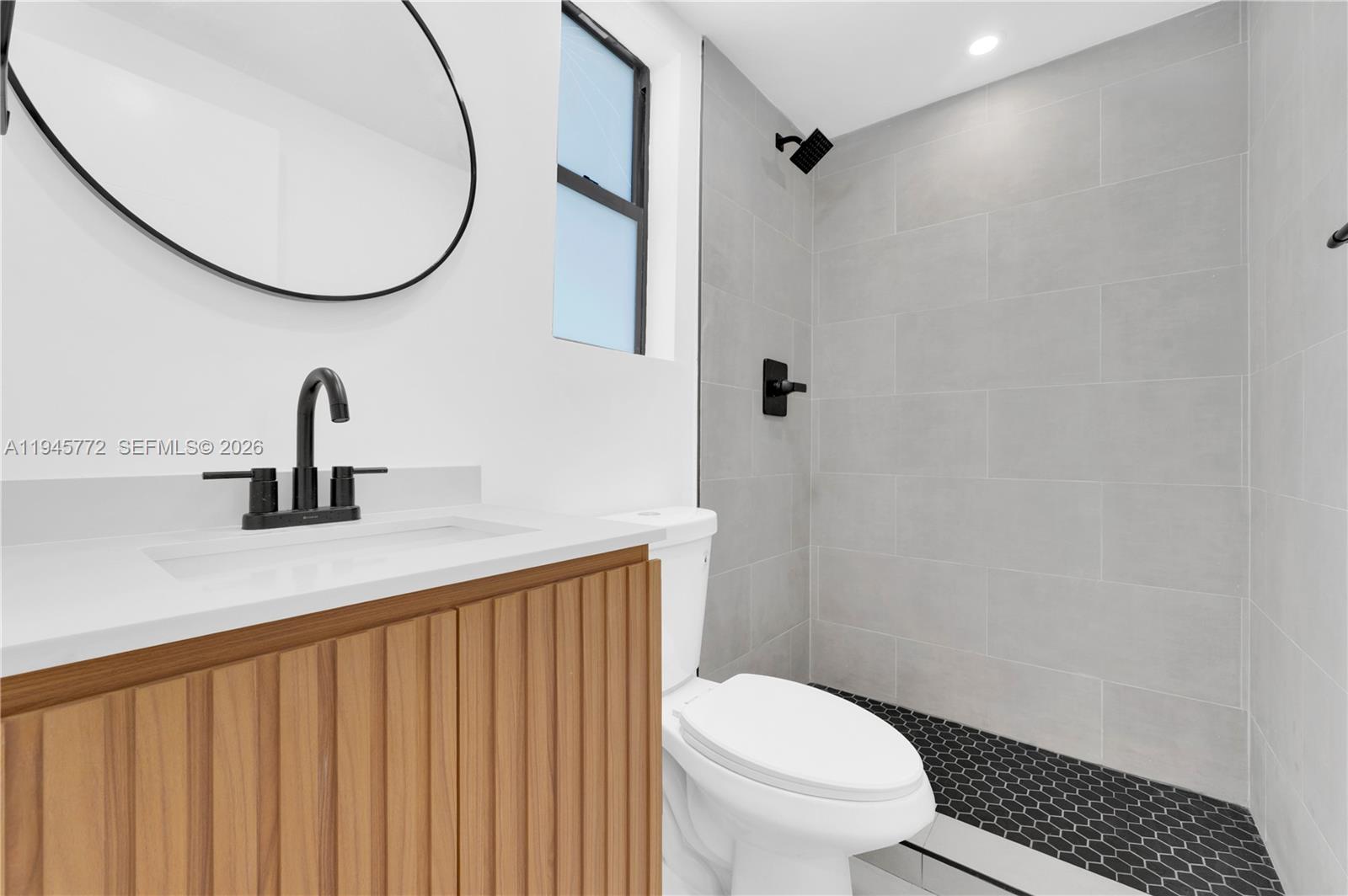 3040 NW 93rd St #A Miami, FL 33147