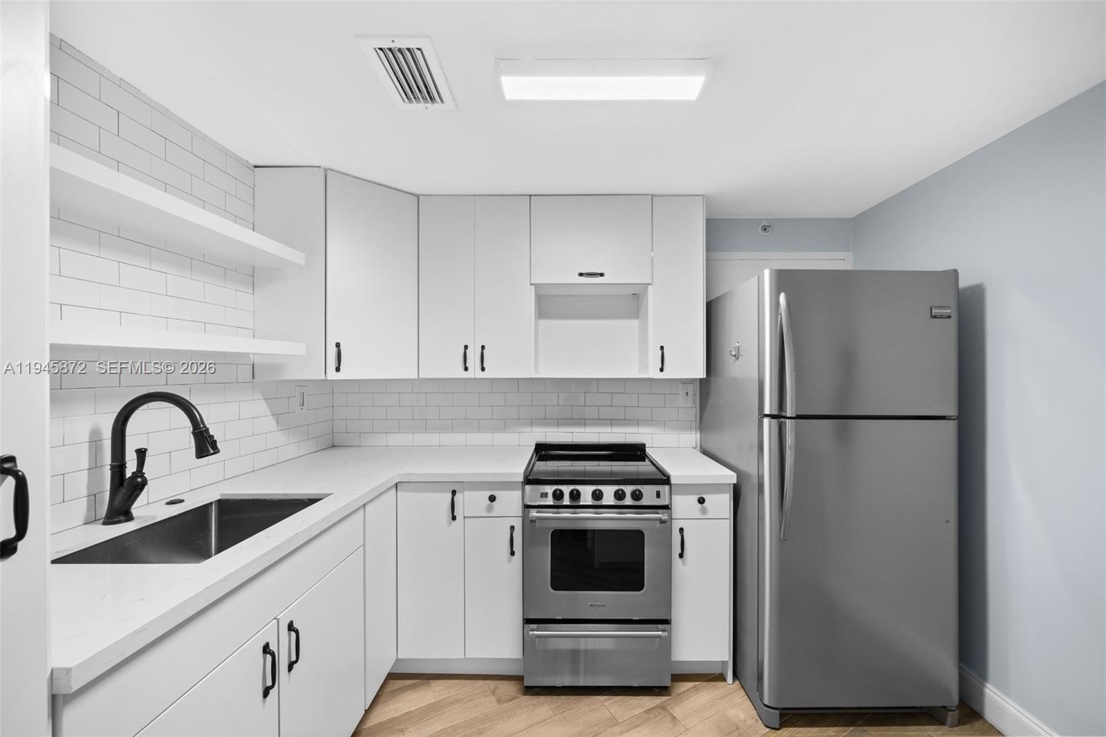 3301 NE 5th Ave #221