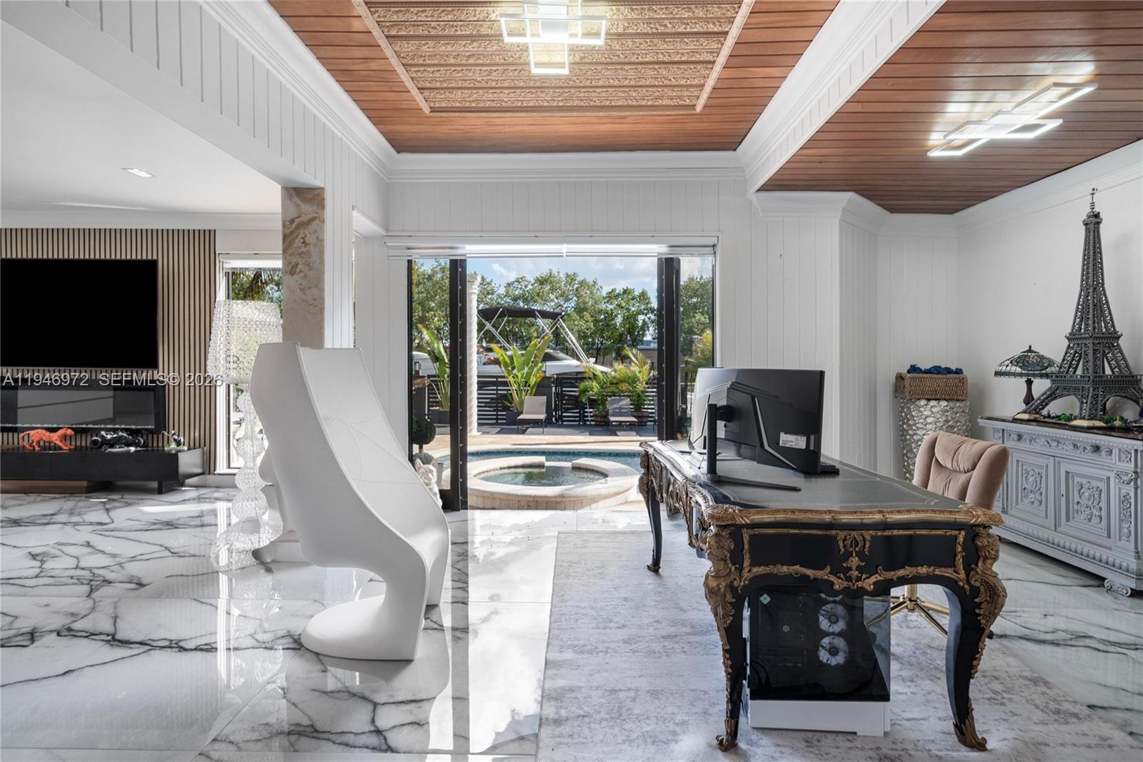 3400 NE 164th St Eastern Shores, FL 33160