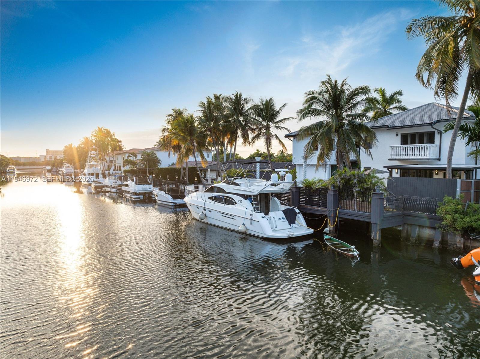 3400 NE 164th St Eastern Shores, FL 33160