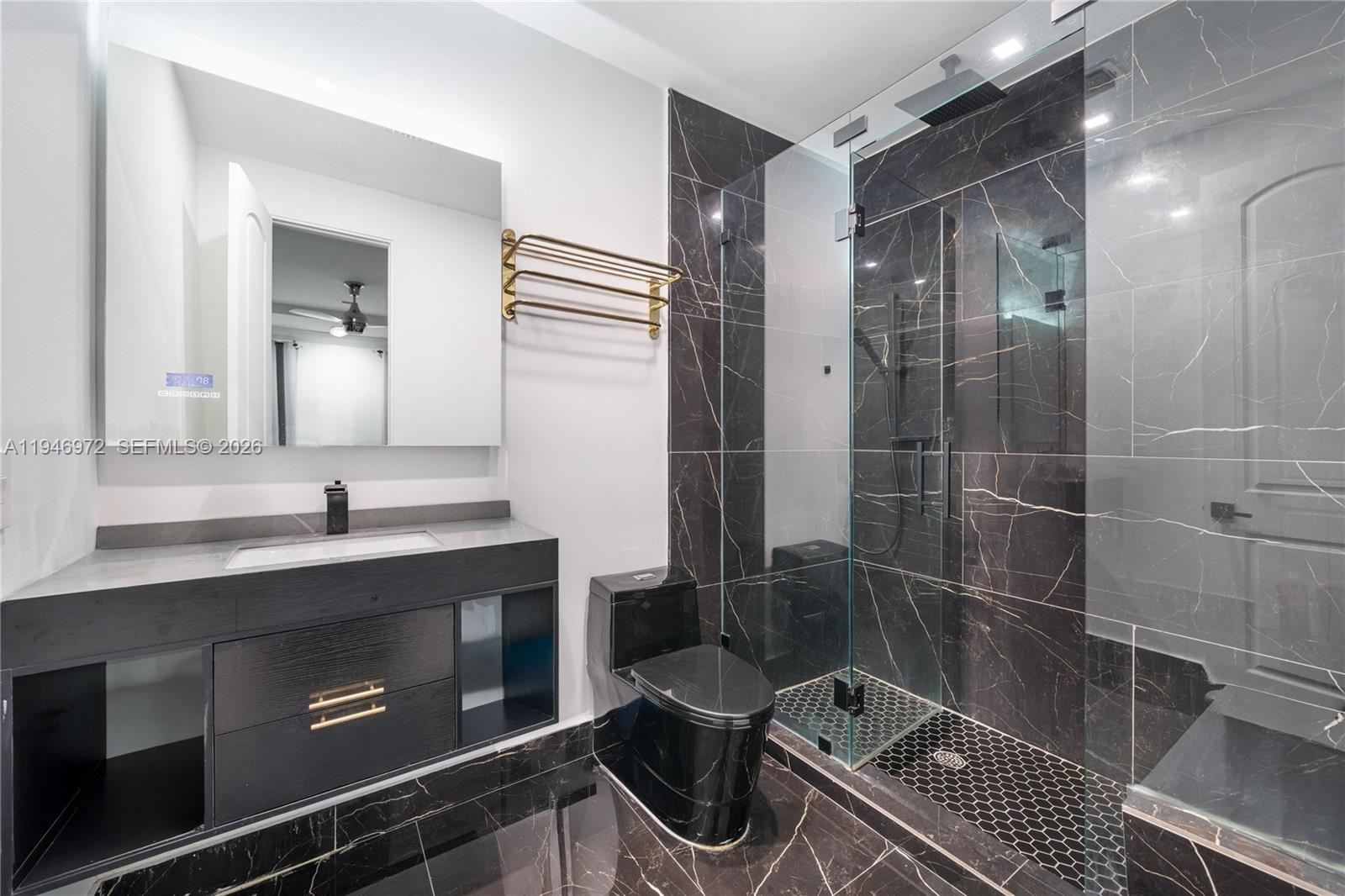 3400 NE 164th St Eastern Shores, FL 33160