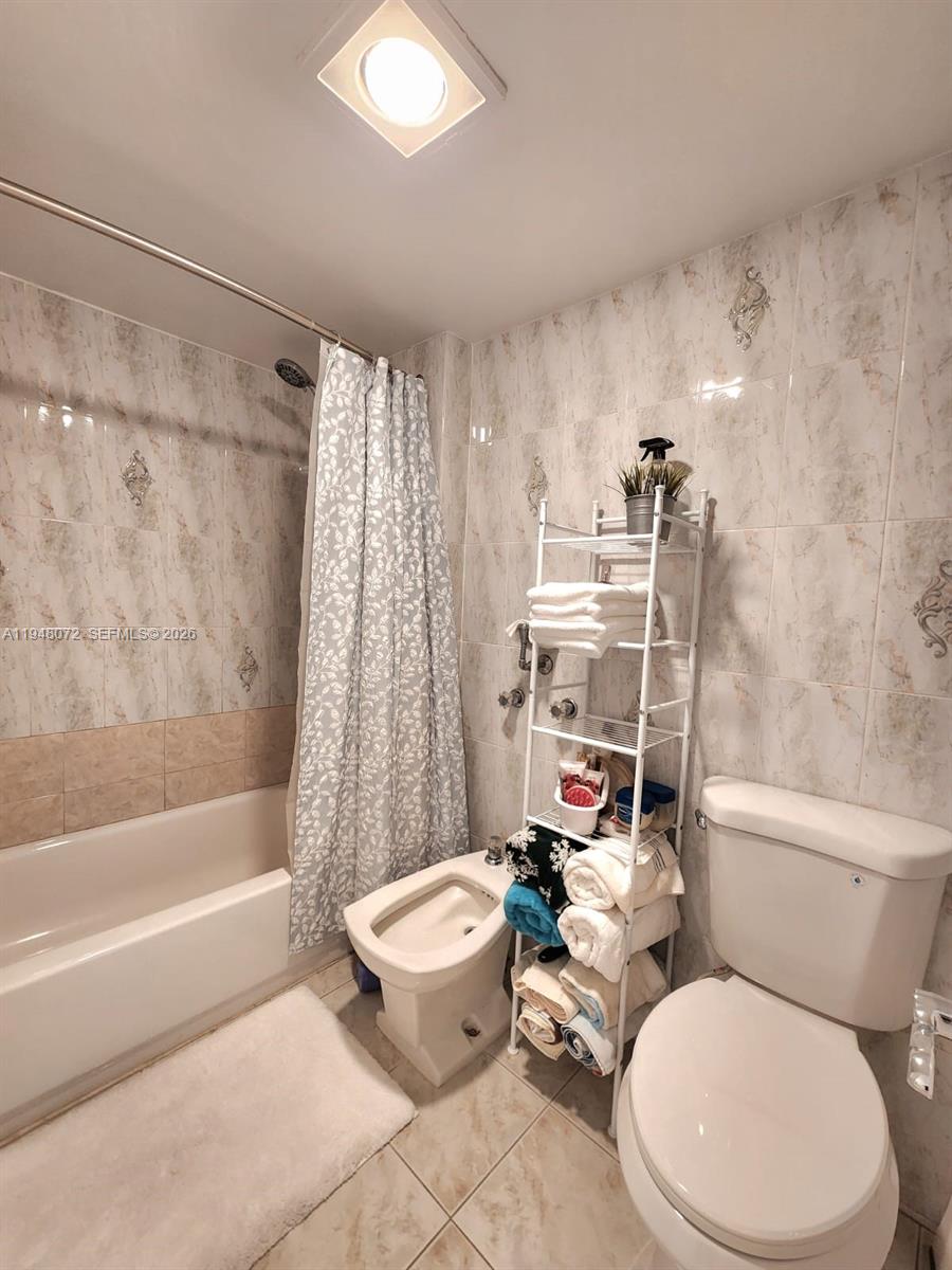 image Winston Towers 70019