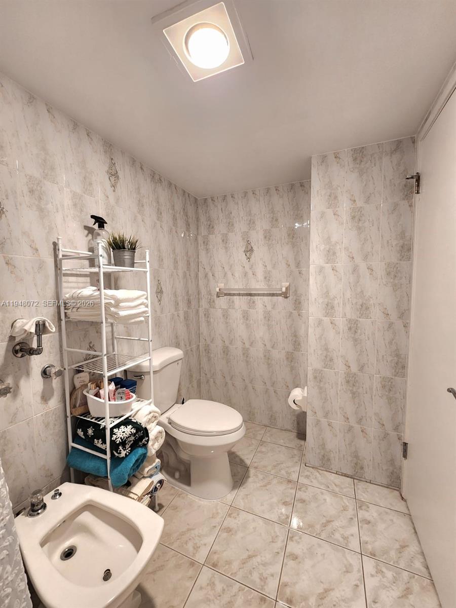 image Winston Towers 70020