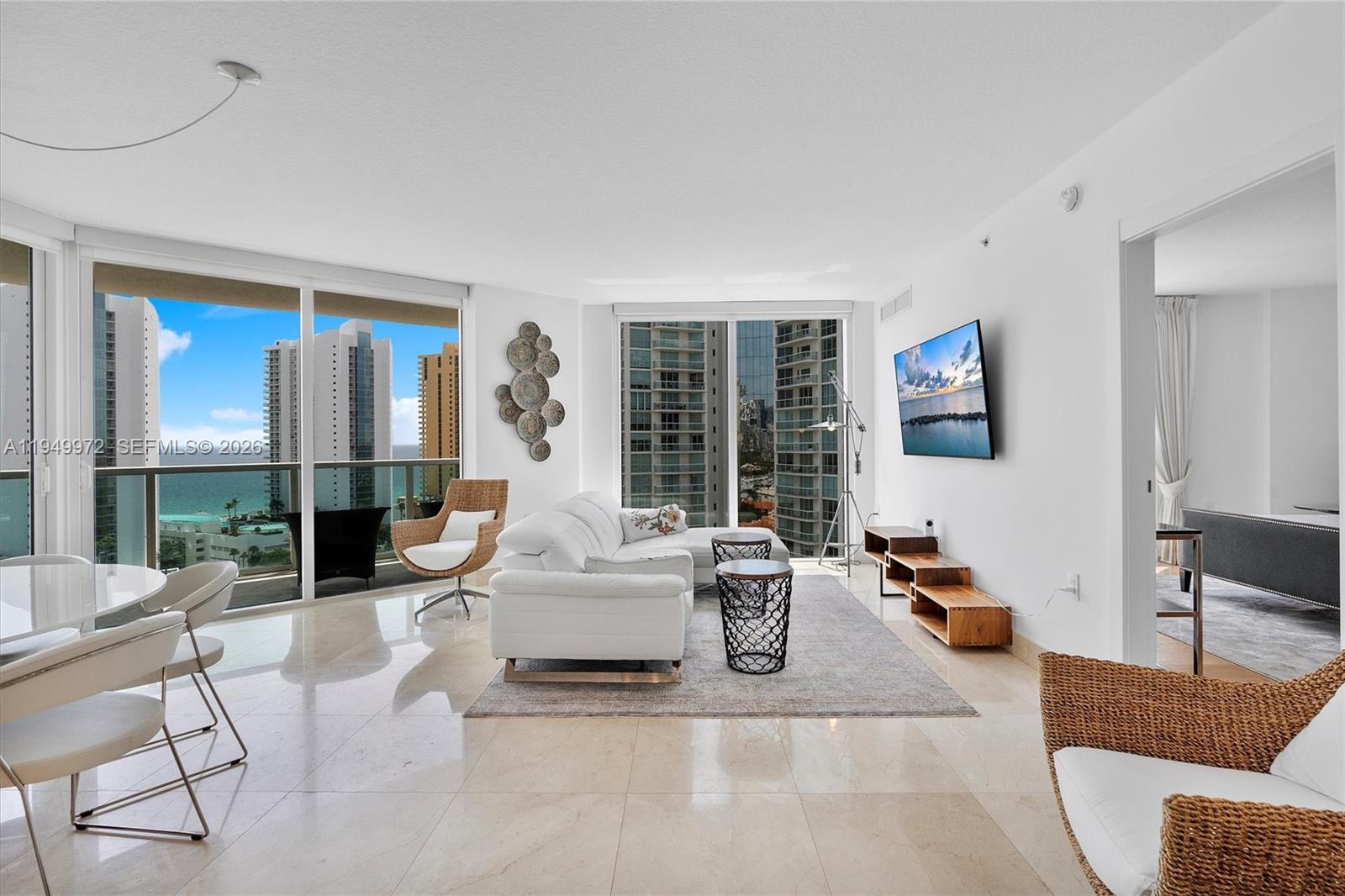 image St Tropez Sunny Isles11