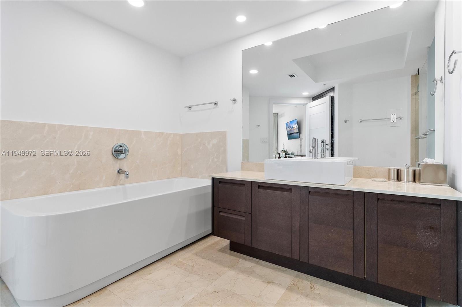 image St Tropez Sunny Isles27