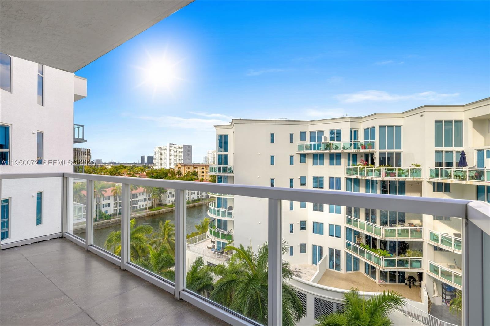 image 3030 Aventura Condo17