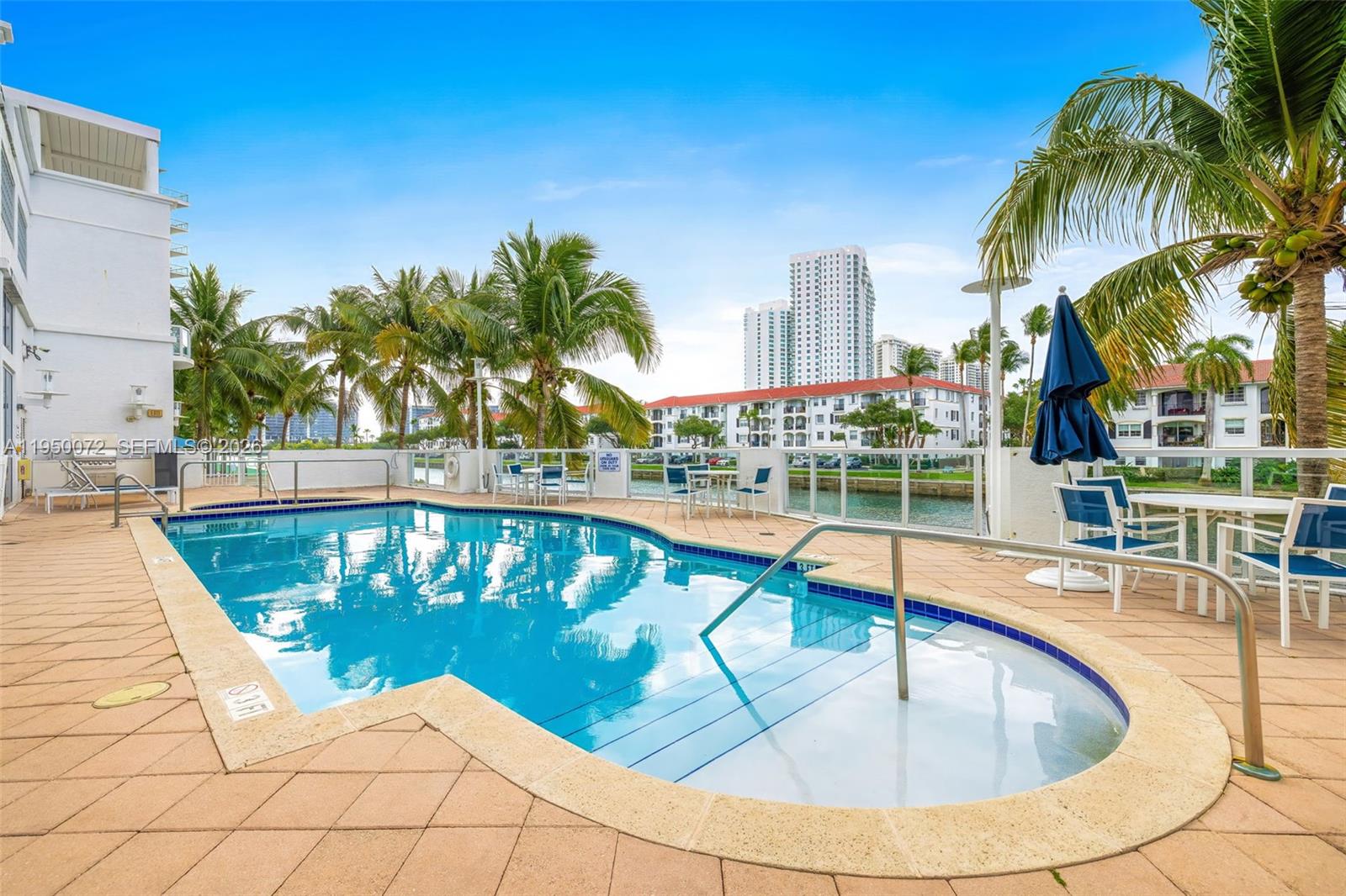 image 3030 Aventura Condo21