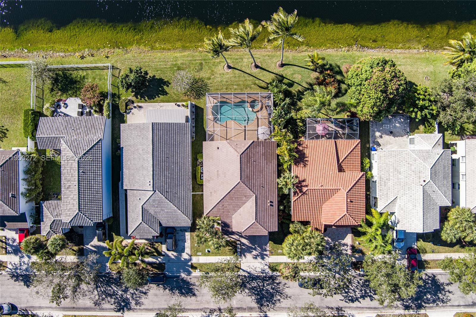 15842 NW 10th St Pembroke Pines, FL 33028