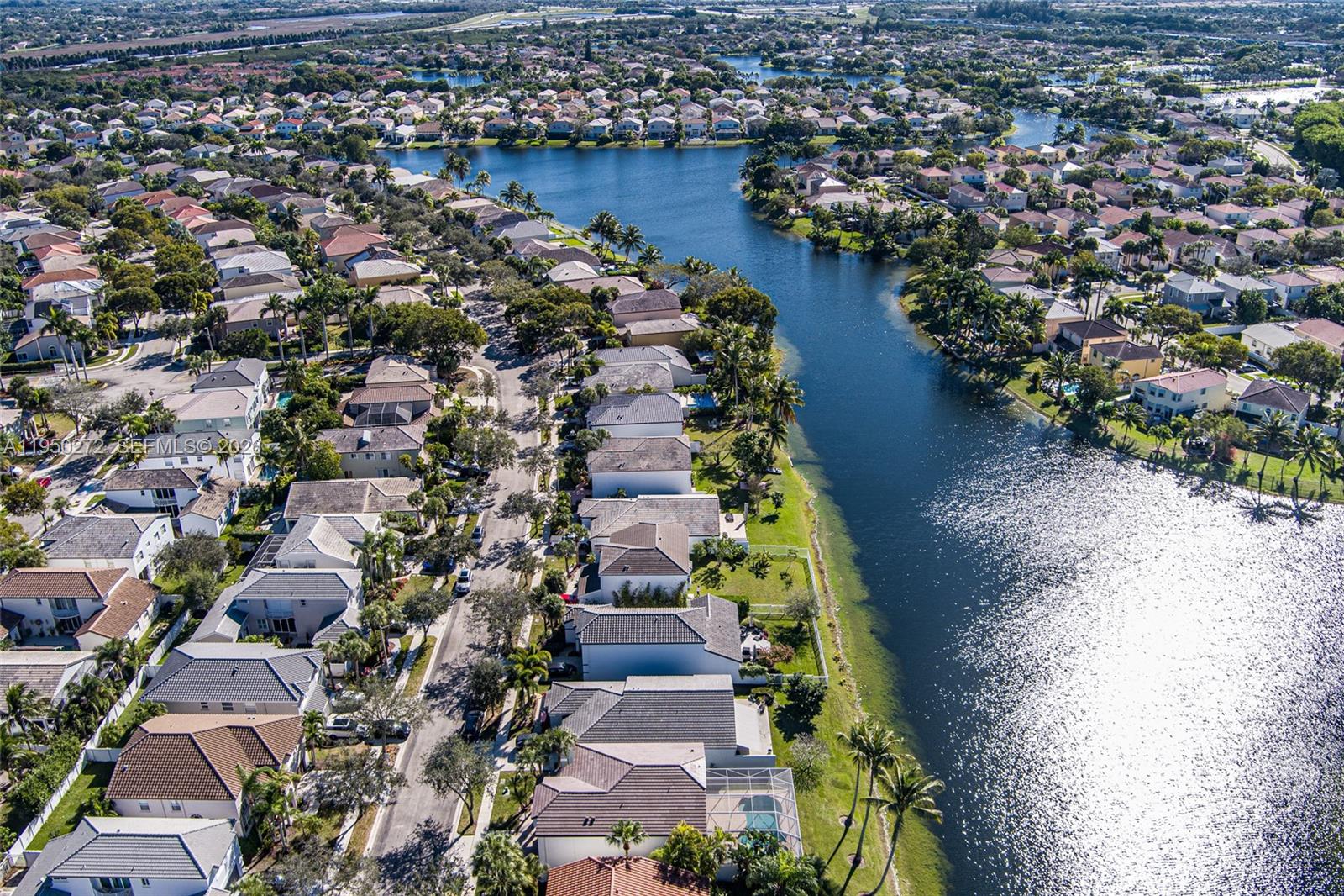 15842 NW 10th St Pembroke Pines, FL 33028