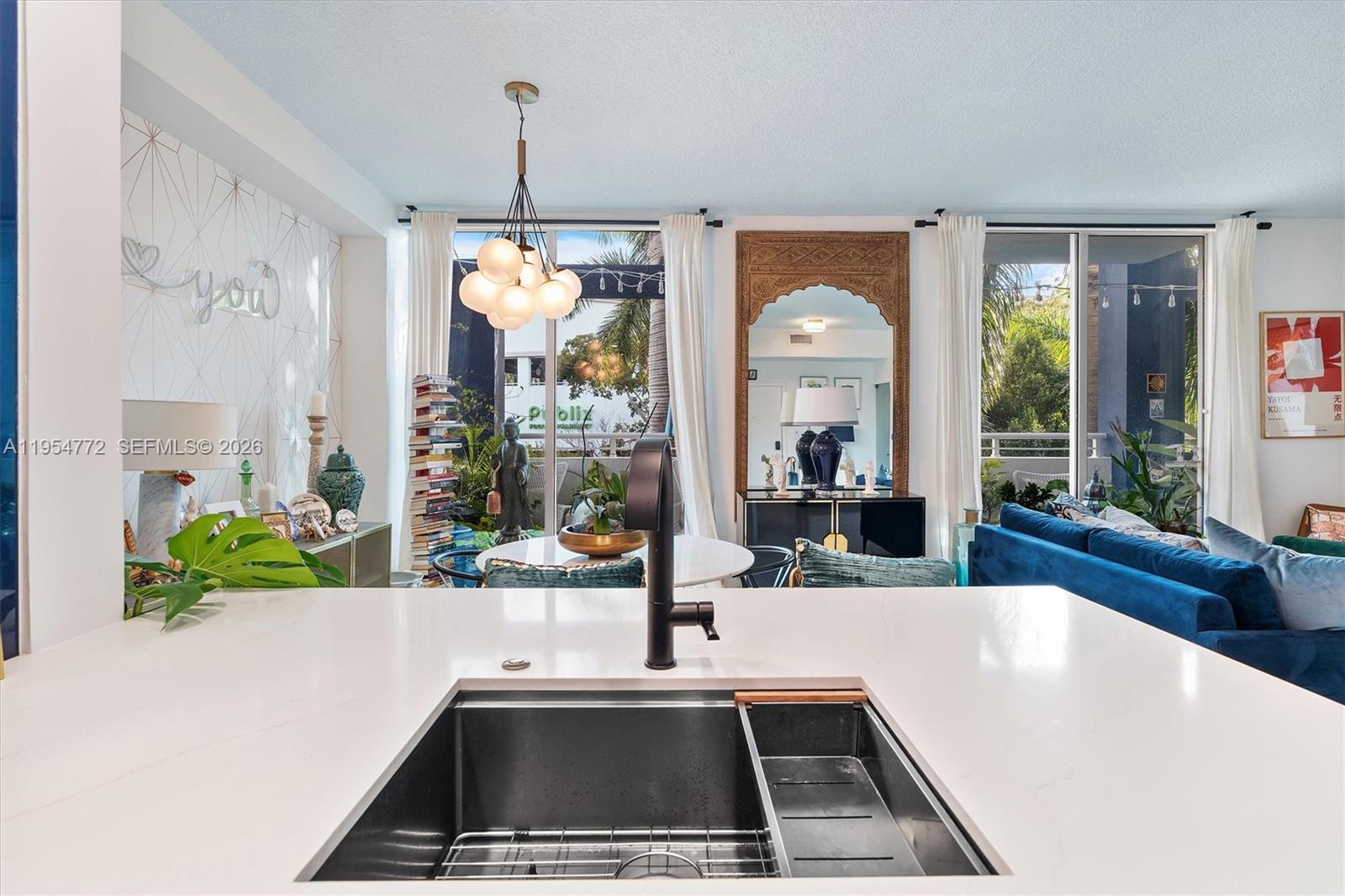 image 1800 Biscayne Plaza17