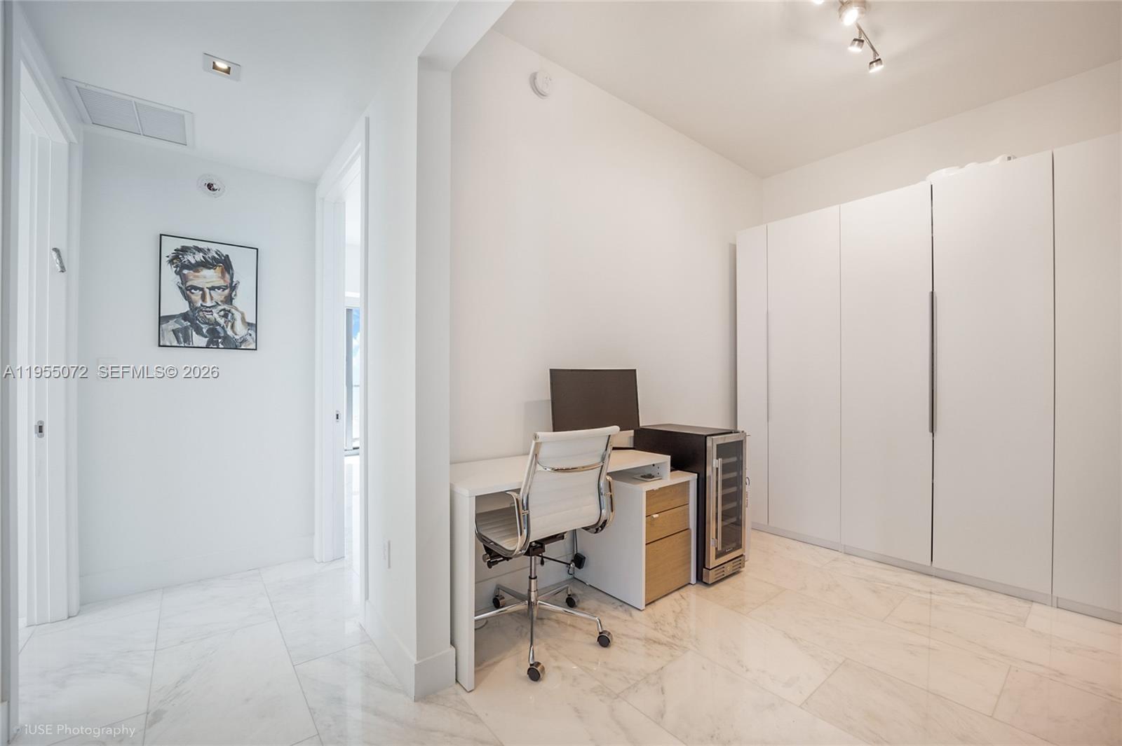 1451 Brickell Ave #3902 Miami, FL 33131