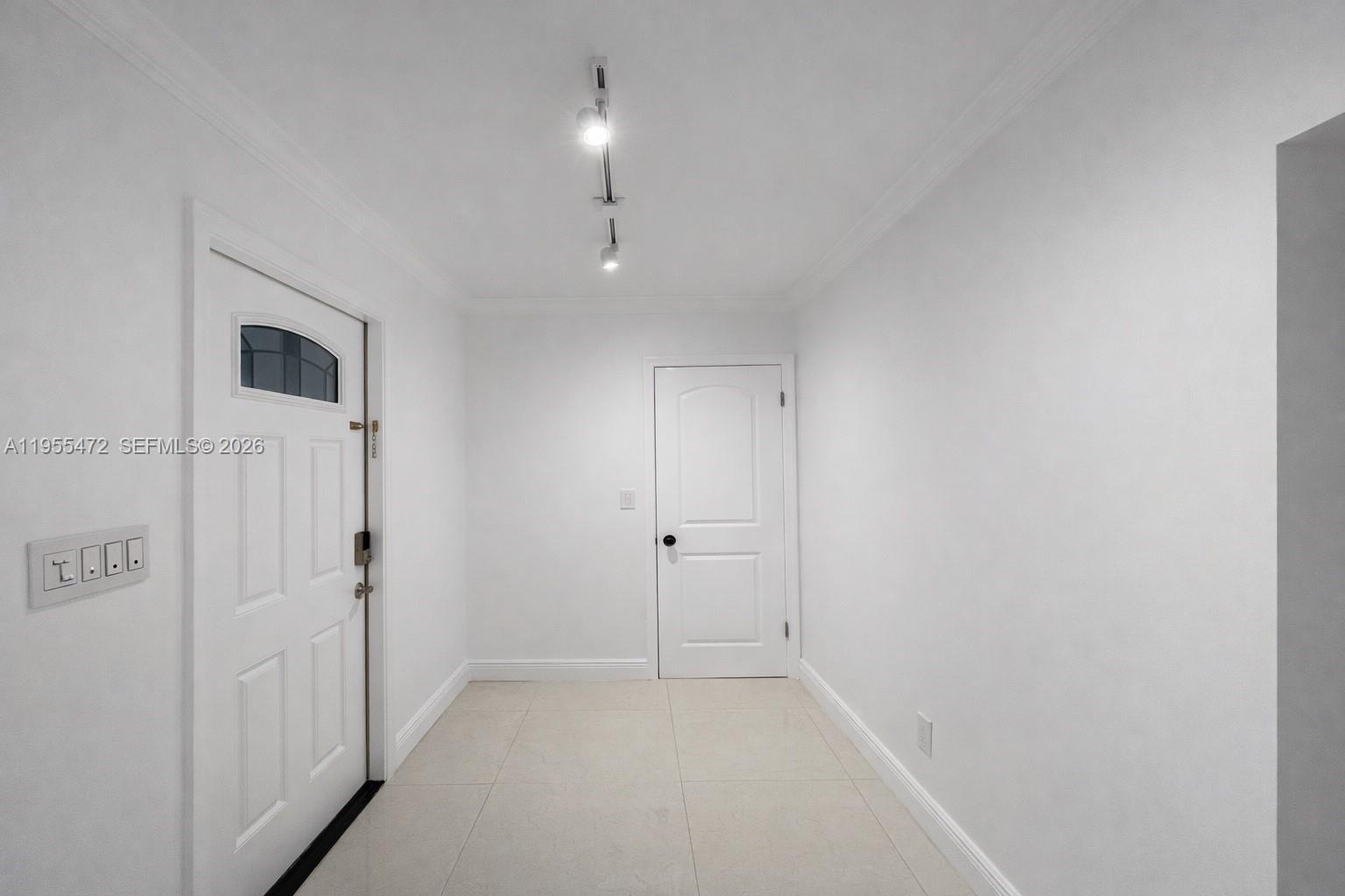 710 NW 78th Ave Pembroke Pines, FL 33024