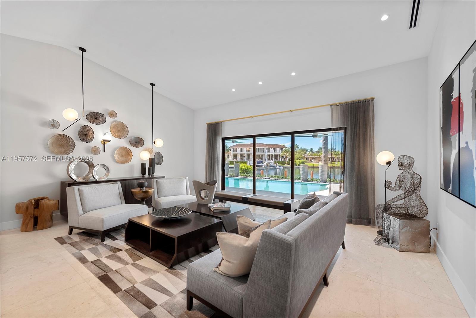 540 Reinante Ave Coral Gables, FL 33156