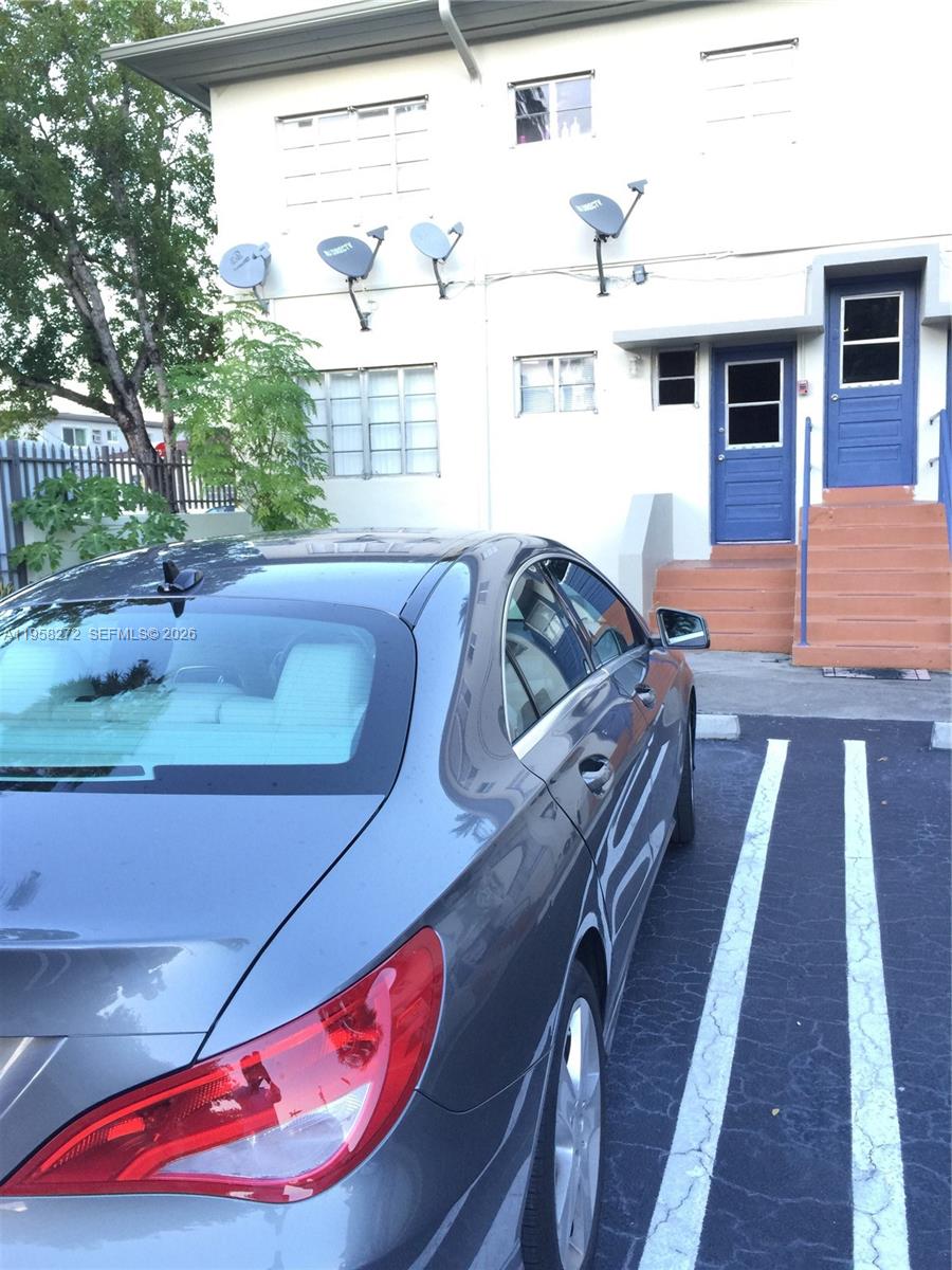 Undisclosed Address Miami Beach, FL 33141