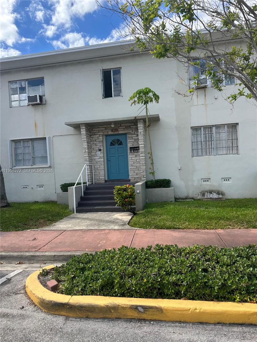 Undisclosed Address Miami Beach, FL 33141