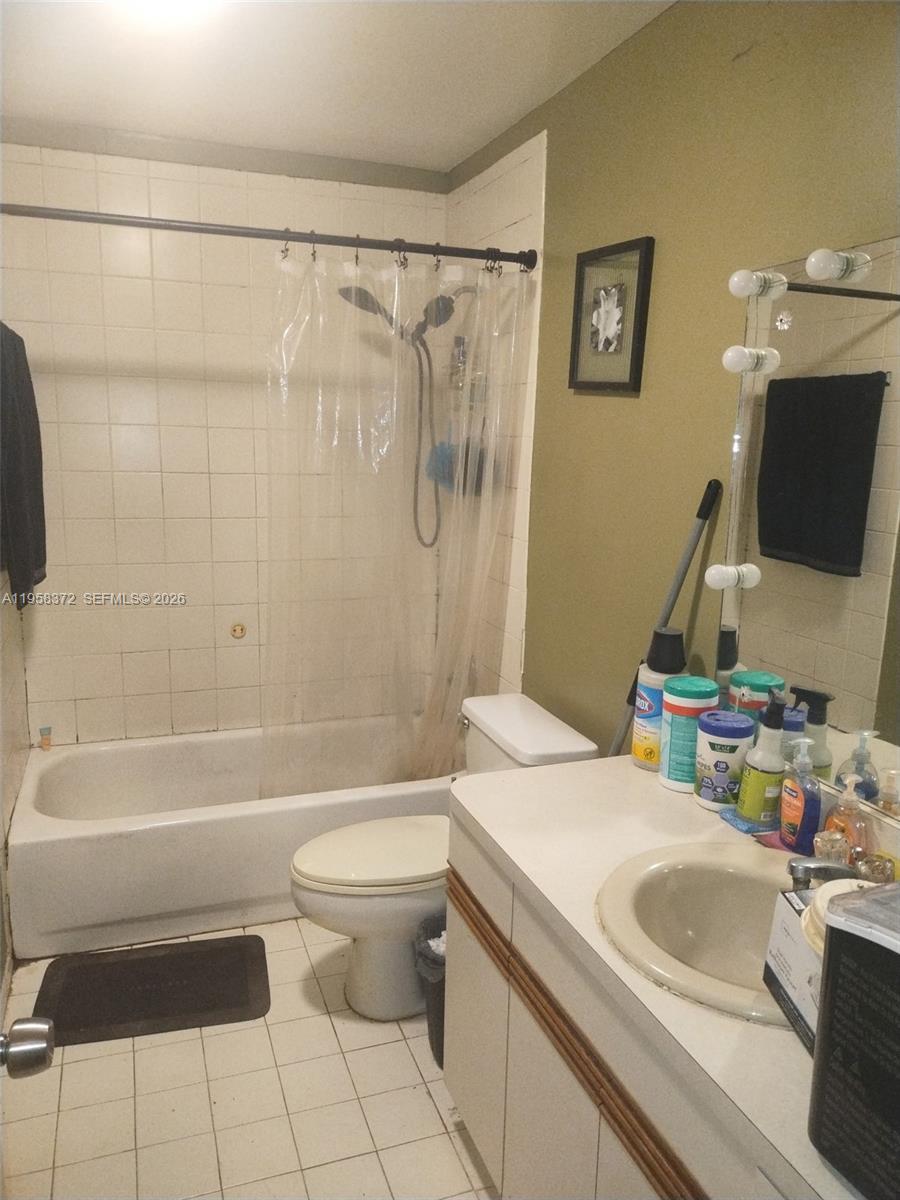 19360 SW 103rd #19360 Cutler Bay, FL 33157