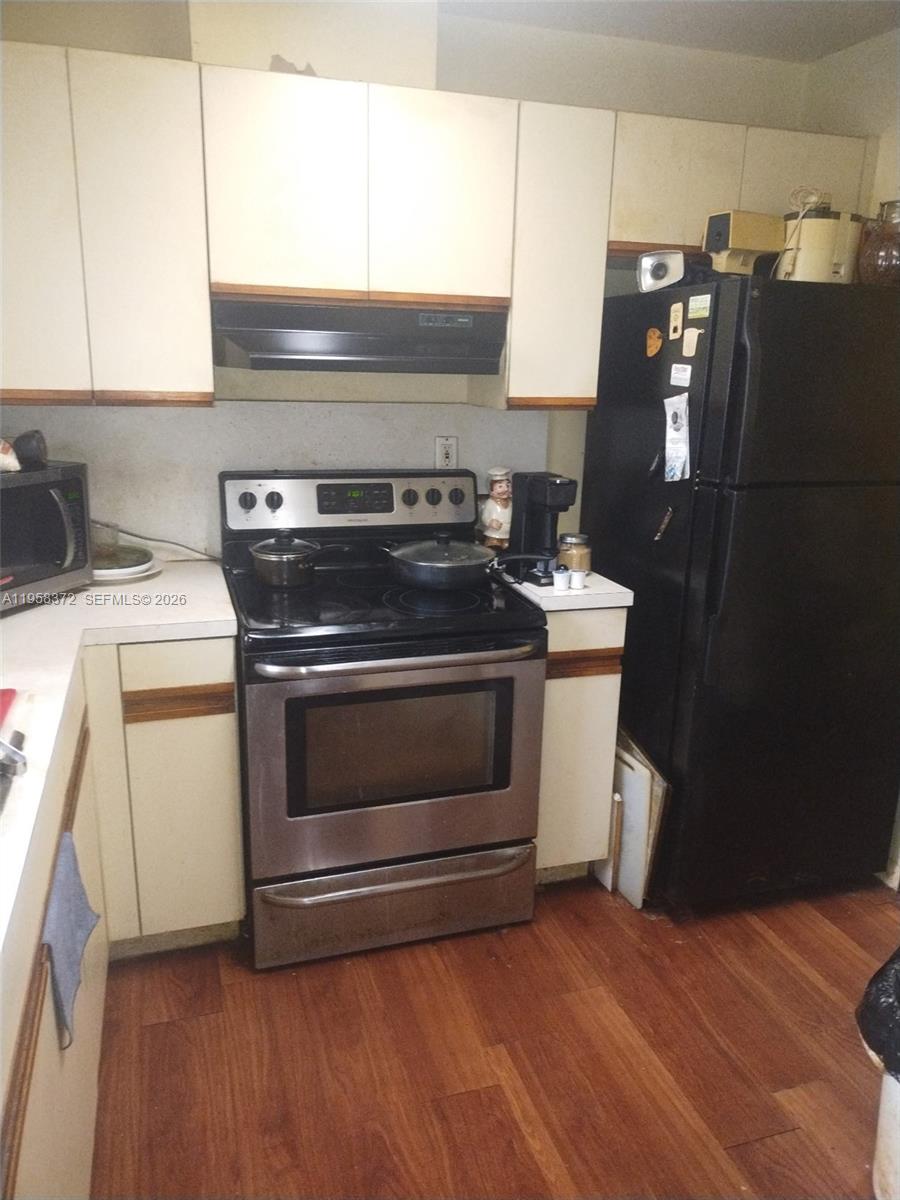 19360 SW 103rd #19360 Cutler Bay, FL 33157