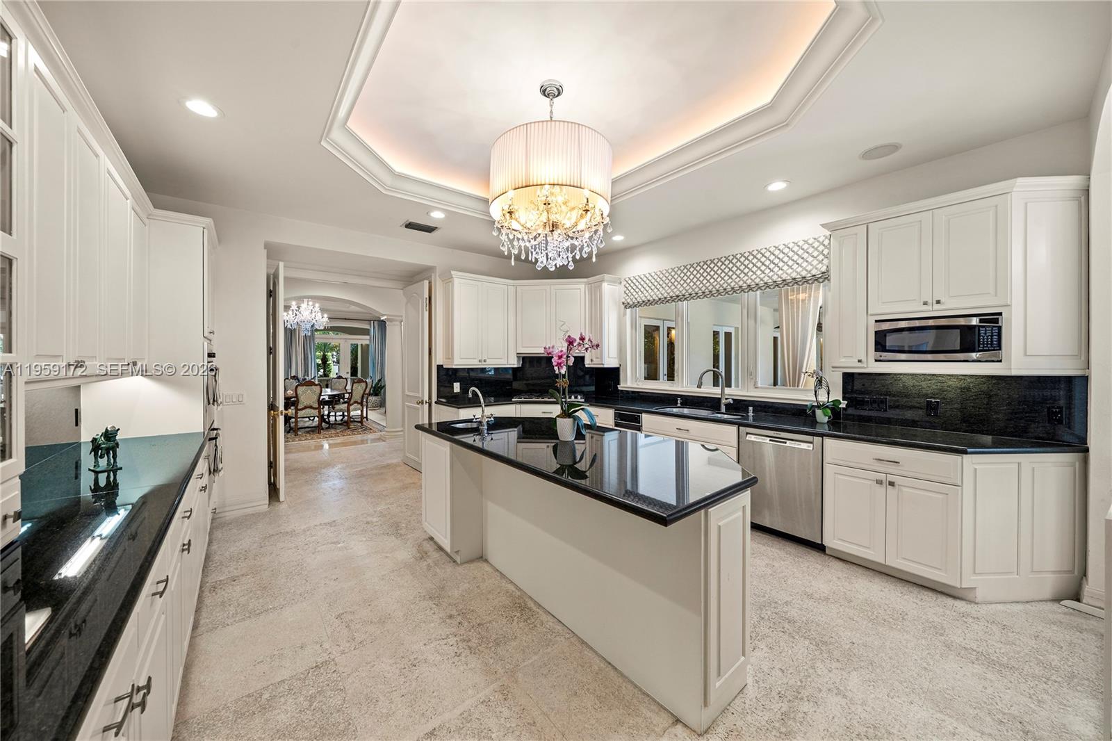 8400 SW 52nd Ave Miami, FL 33143