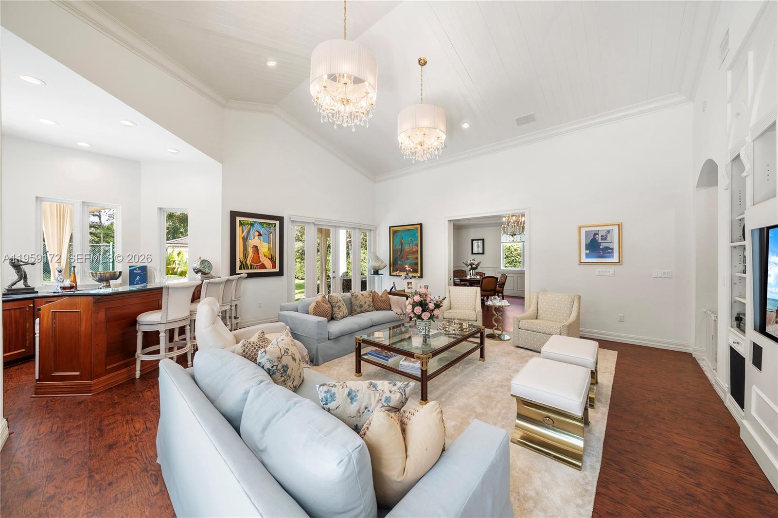 8400 SW 52nd Ave Miami, FL 33143