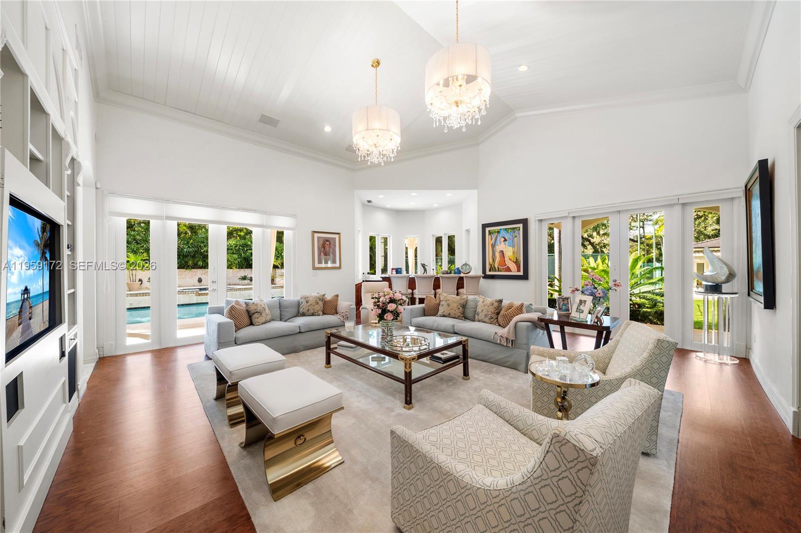 8400 SW 52nd Ave Miami, FL 33143