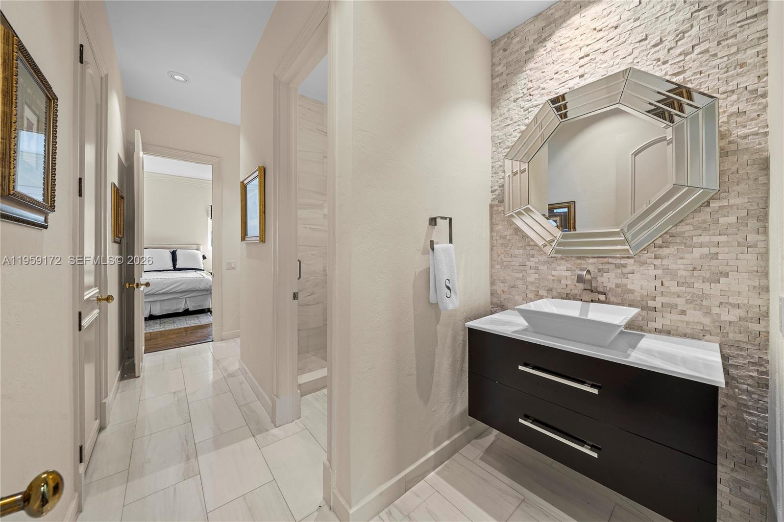 8400 SW 52nd Ave Miami, FL 33143