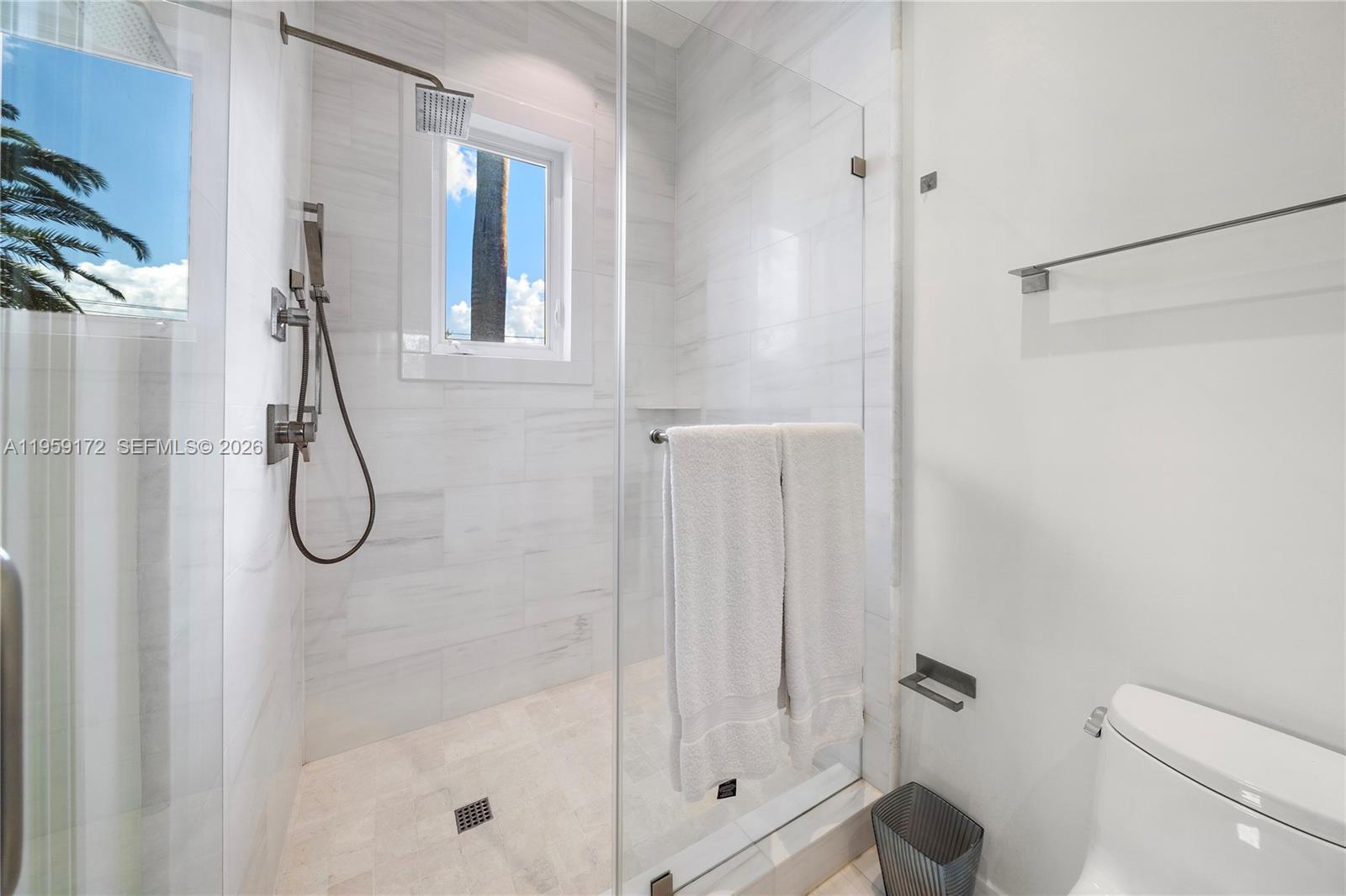 8400 SW 52nd Ave Miami, FL 33143