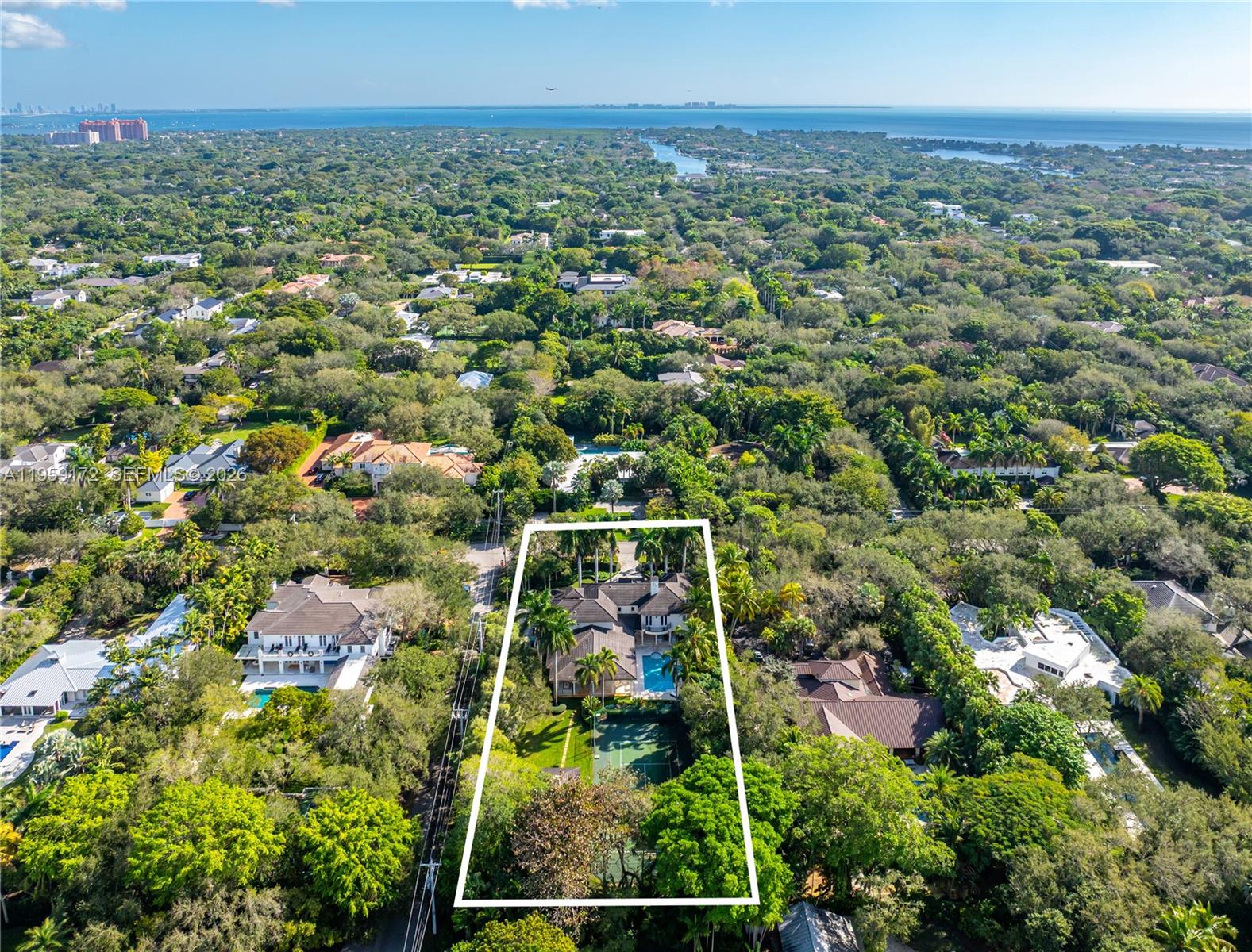 8400 SW 52nd Ave Miami, FL 33143