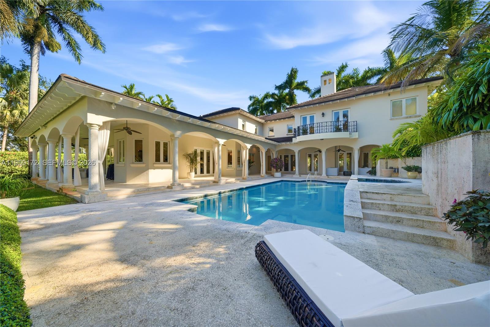 8400 SW 52nd Ave Miami, FL 33143