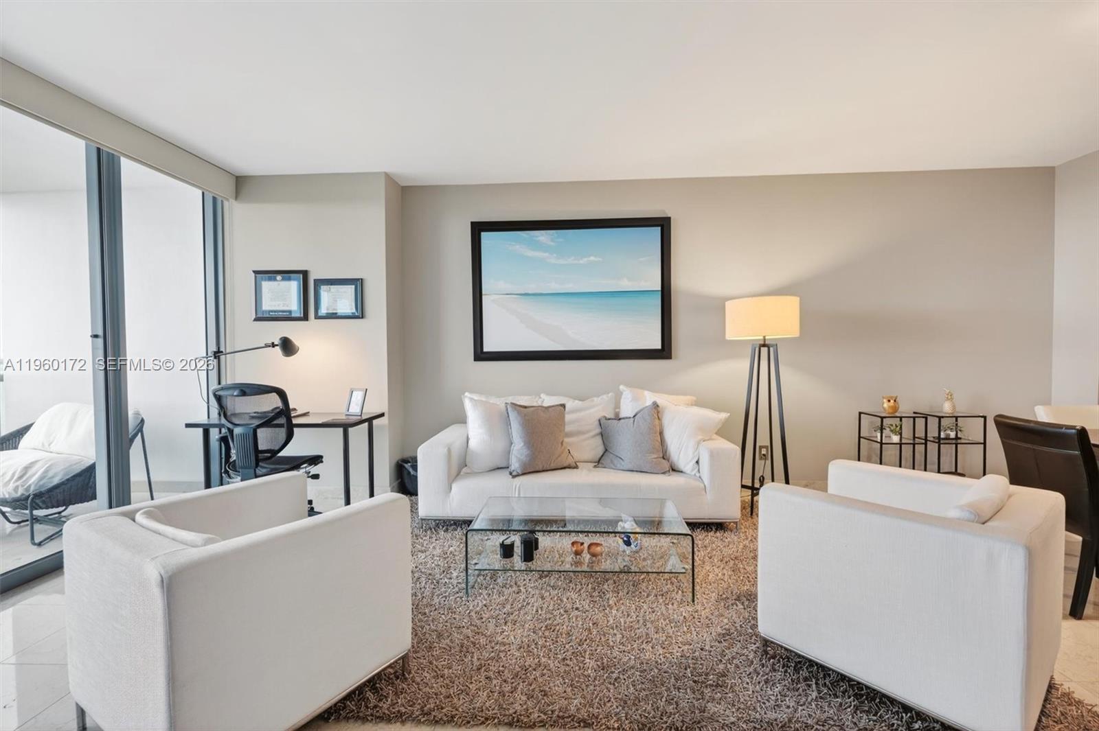 image Blue on the Bay12