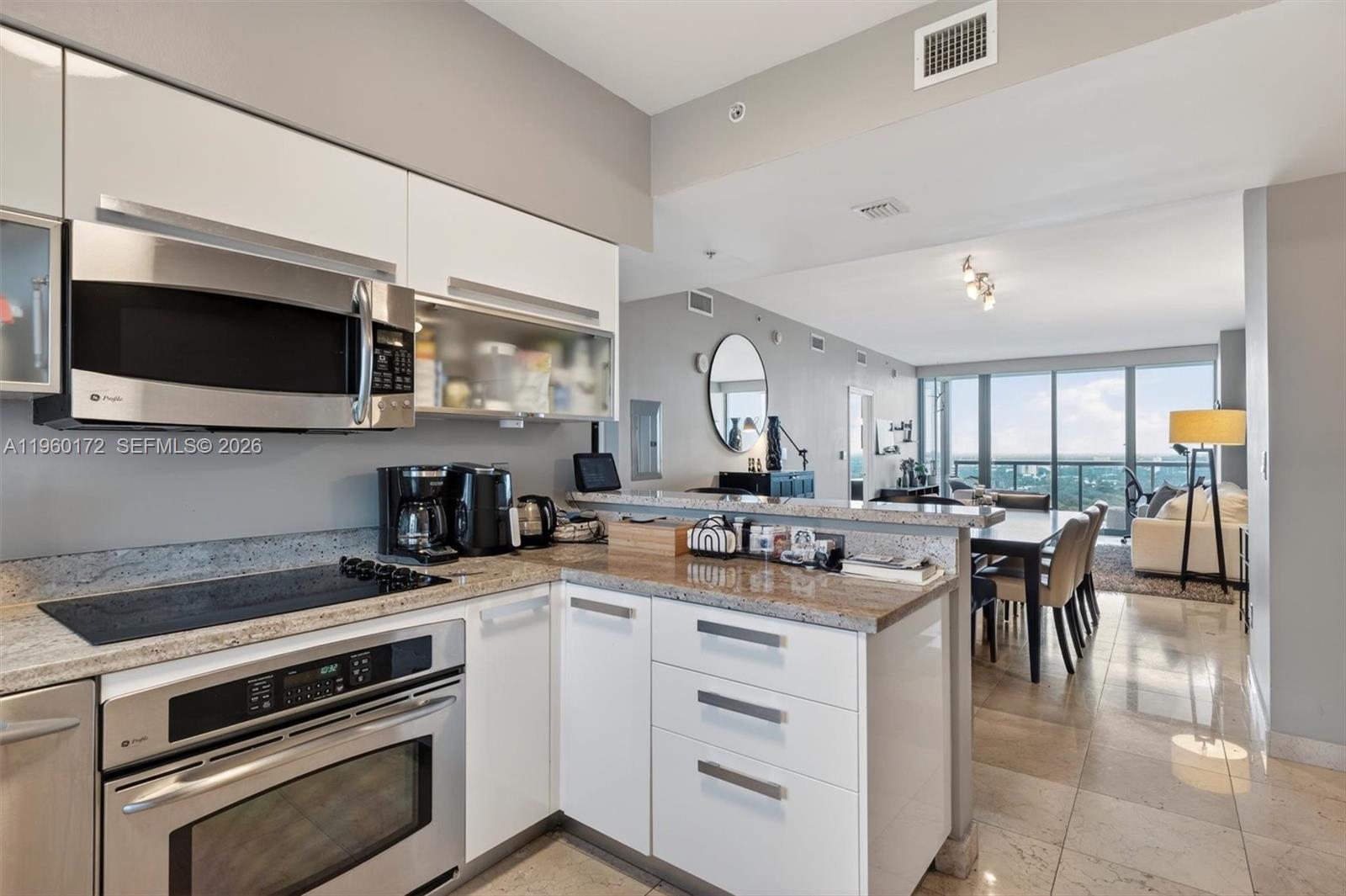 image Blue on the Bay18