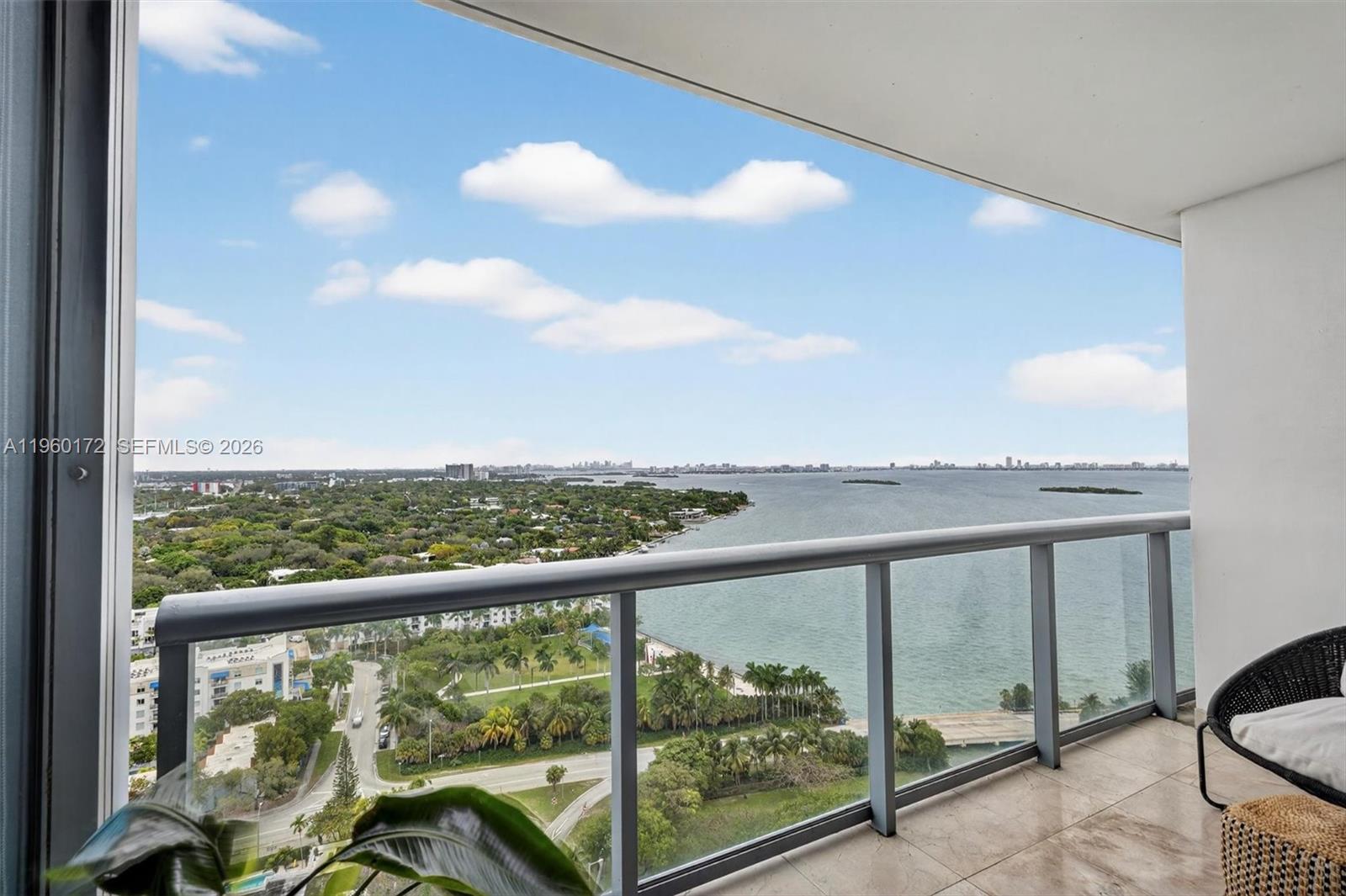 image Blue on the Bay29